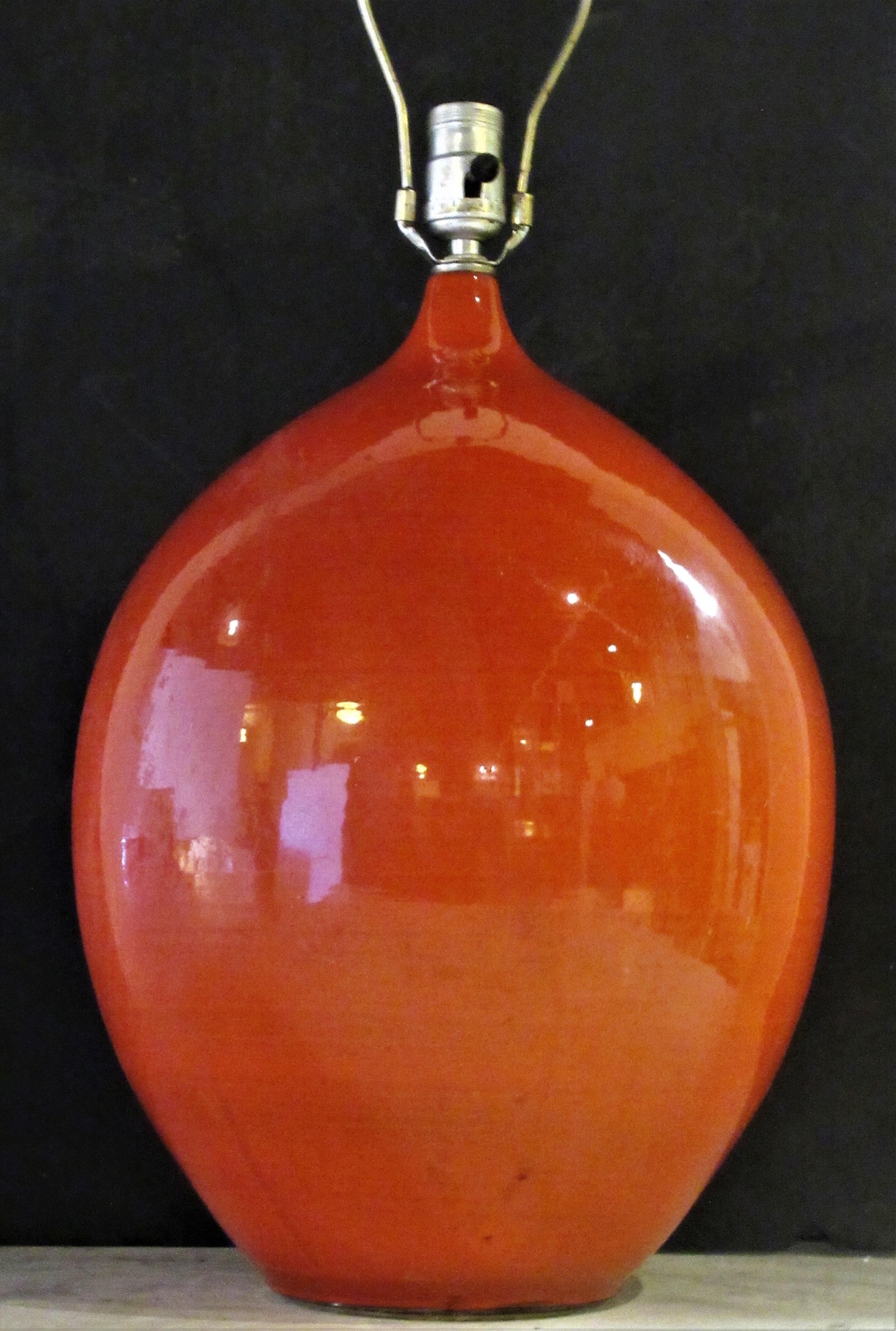 Mid-20th Century Deep Orange Glazed Big Ovoid Form Ceramic Lamp In Good Condition In Rochester, NY