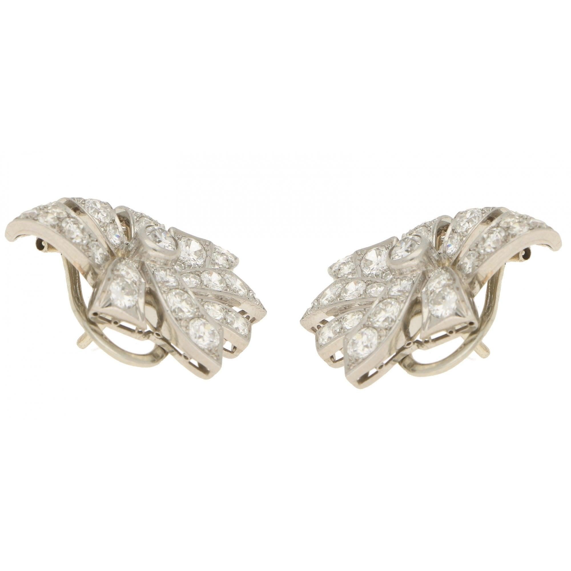Women's or Men's Mid-20th Century Diamond Bow Earrings in White Gold 4.20ct approx
