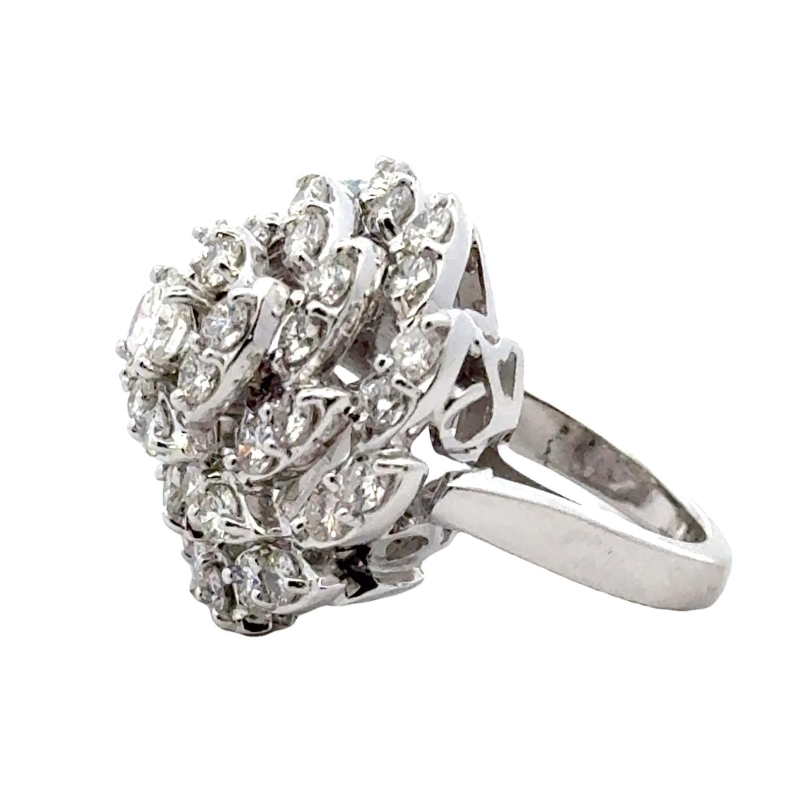 Mid-20th Century Diamond Spiral Cluster Cocktail Ring 14 Karat White Gold For Sale 1