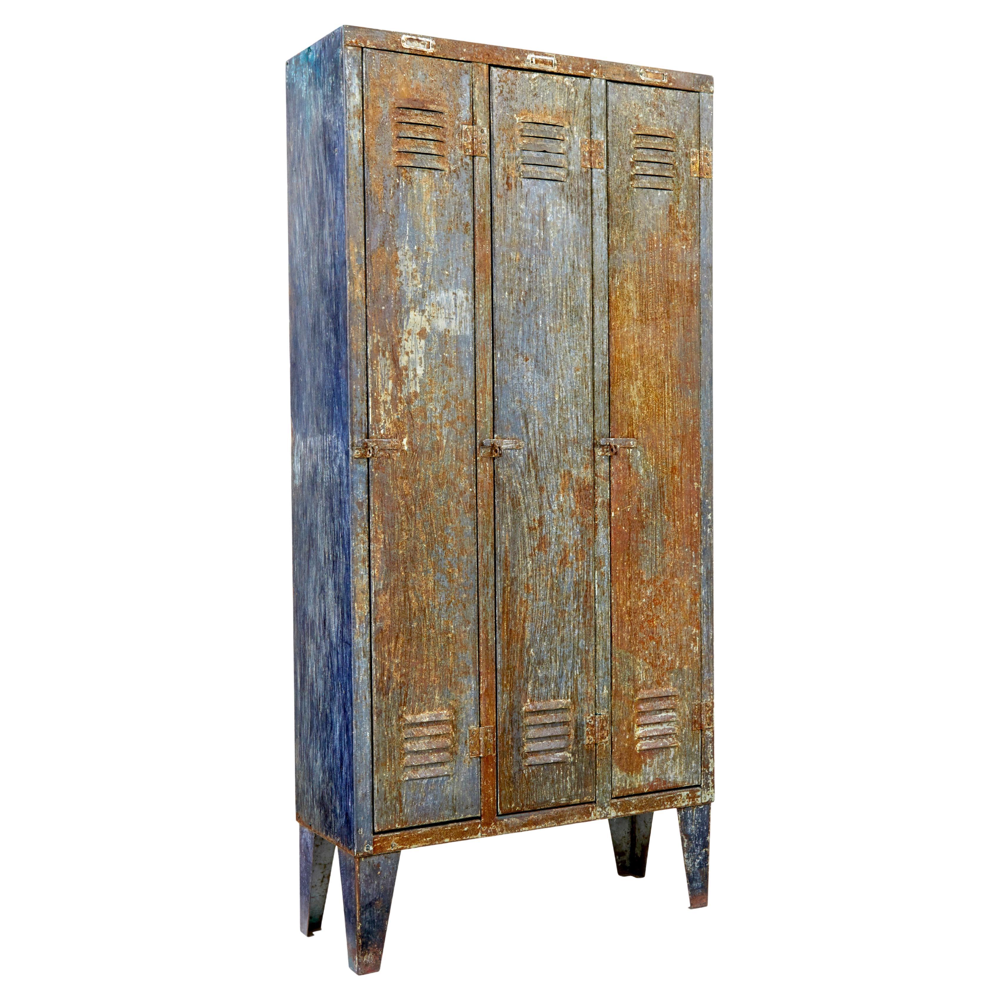 Mid 20th century distressed industrial cabinet For Sale