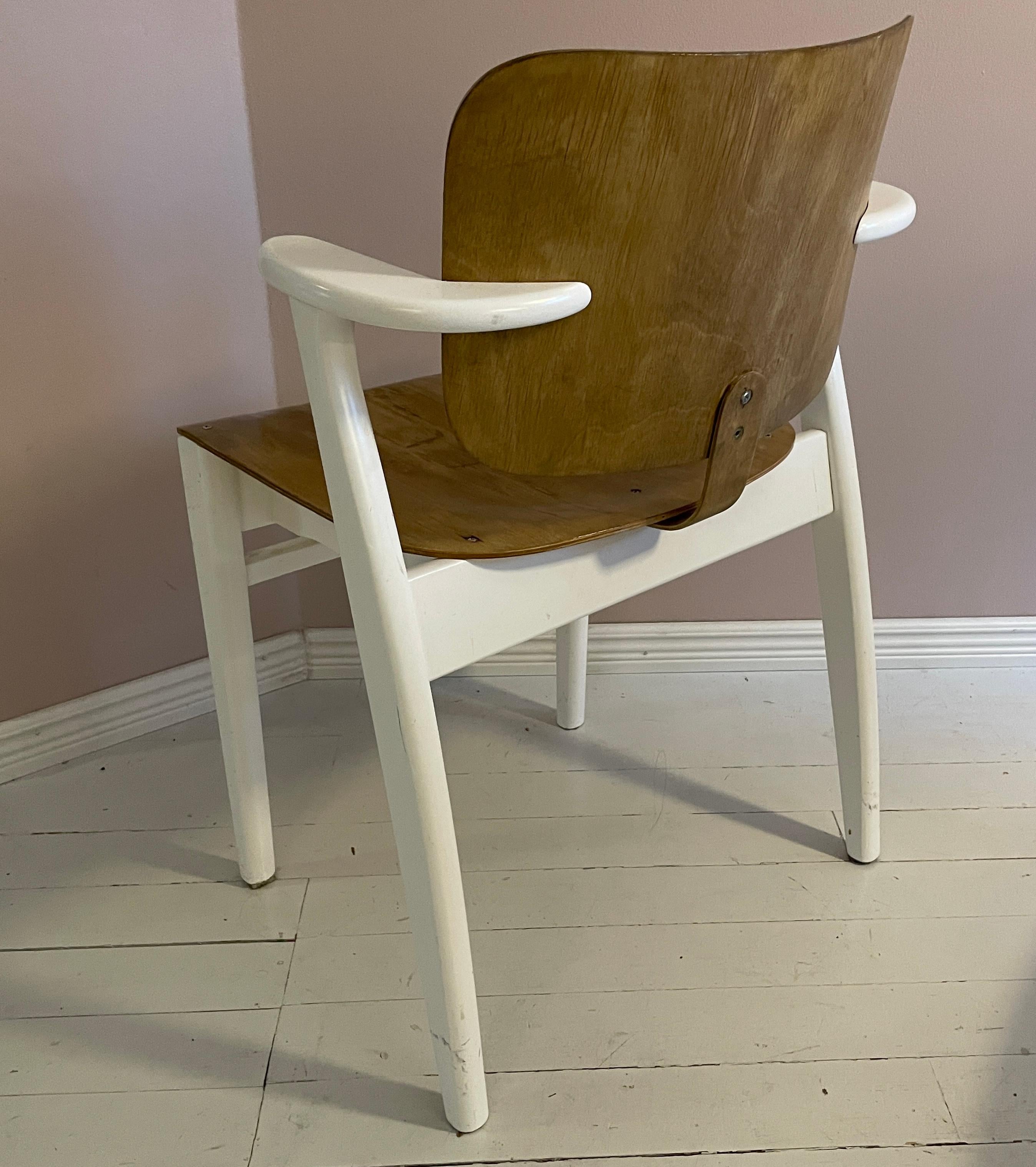 Scandinavian Modern Mid 20th Century Domus Chair Designed By Ilmari Tapiovaara, Finland For Sale