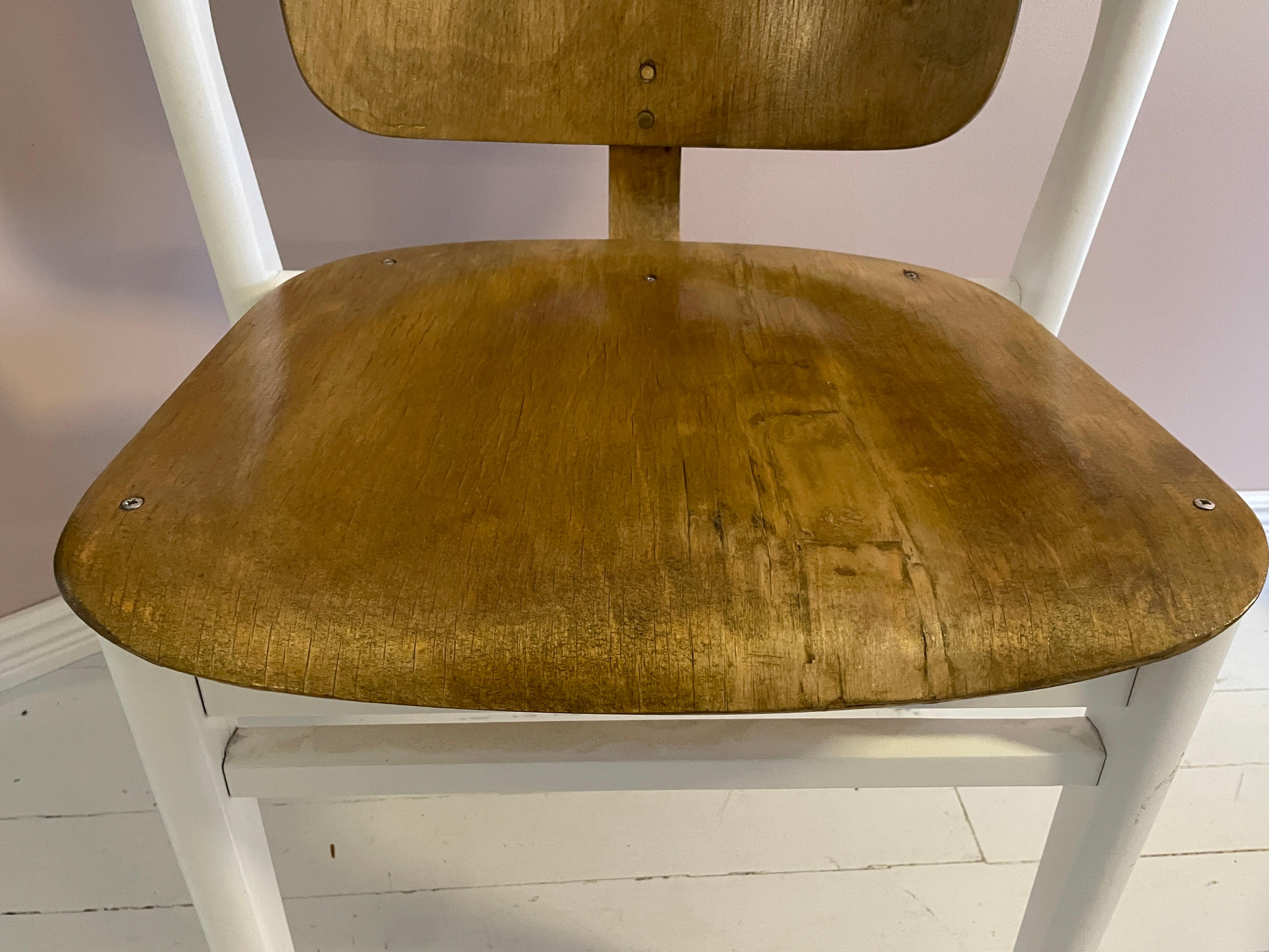 Mid 20th Century Domus Chair Designed By Ilmari Tapiovaara, Finland For Sale 2