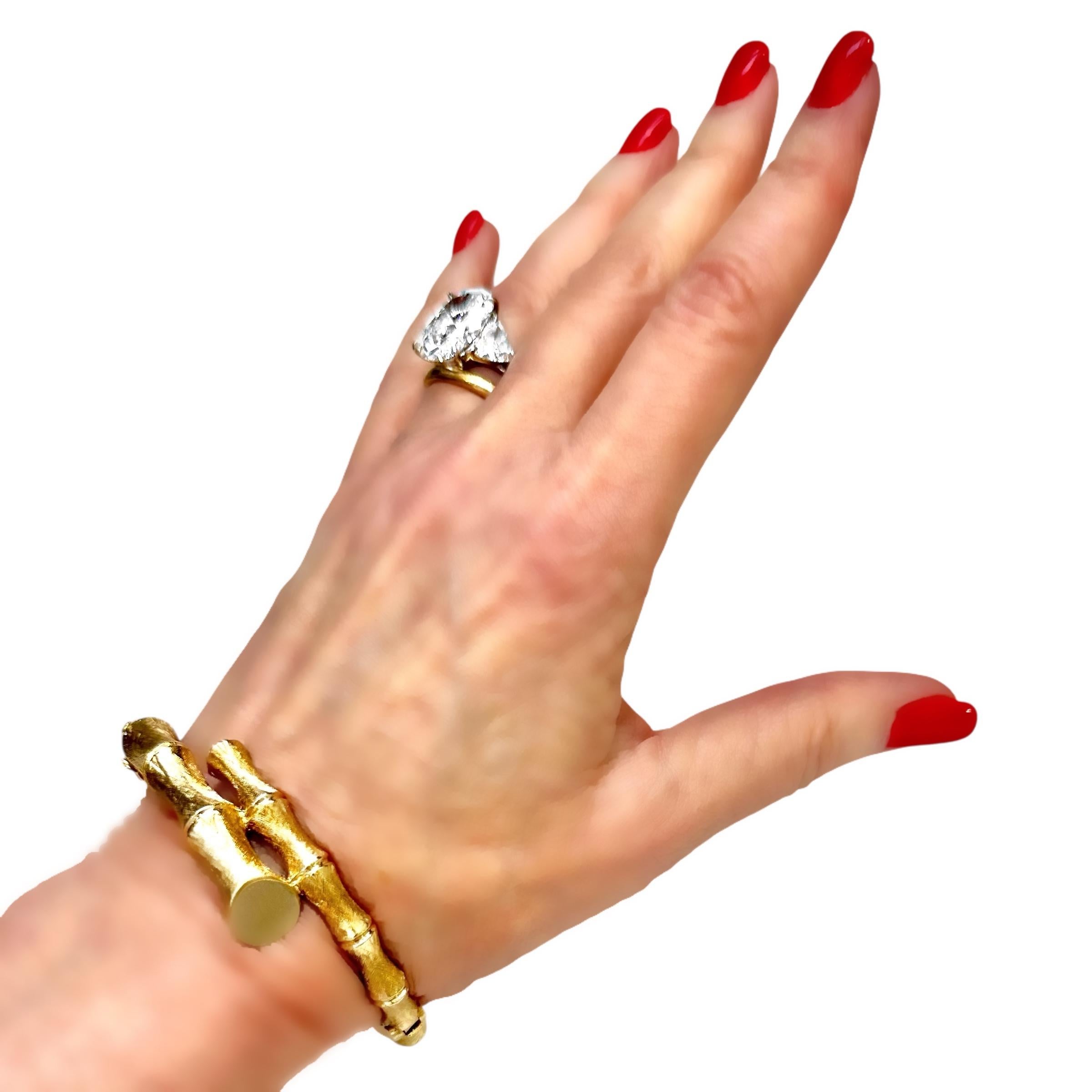 Mid-20th Century Double Florentine Finish Gold Bamboo Motif Bypass Bracelet For Sale 6