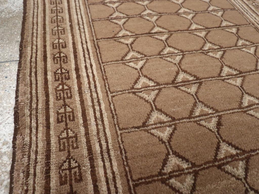 Rustique Tapis du milieu du 20e siècle du Turkestan oriental Samarkand en vente