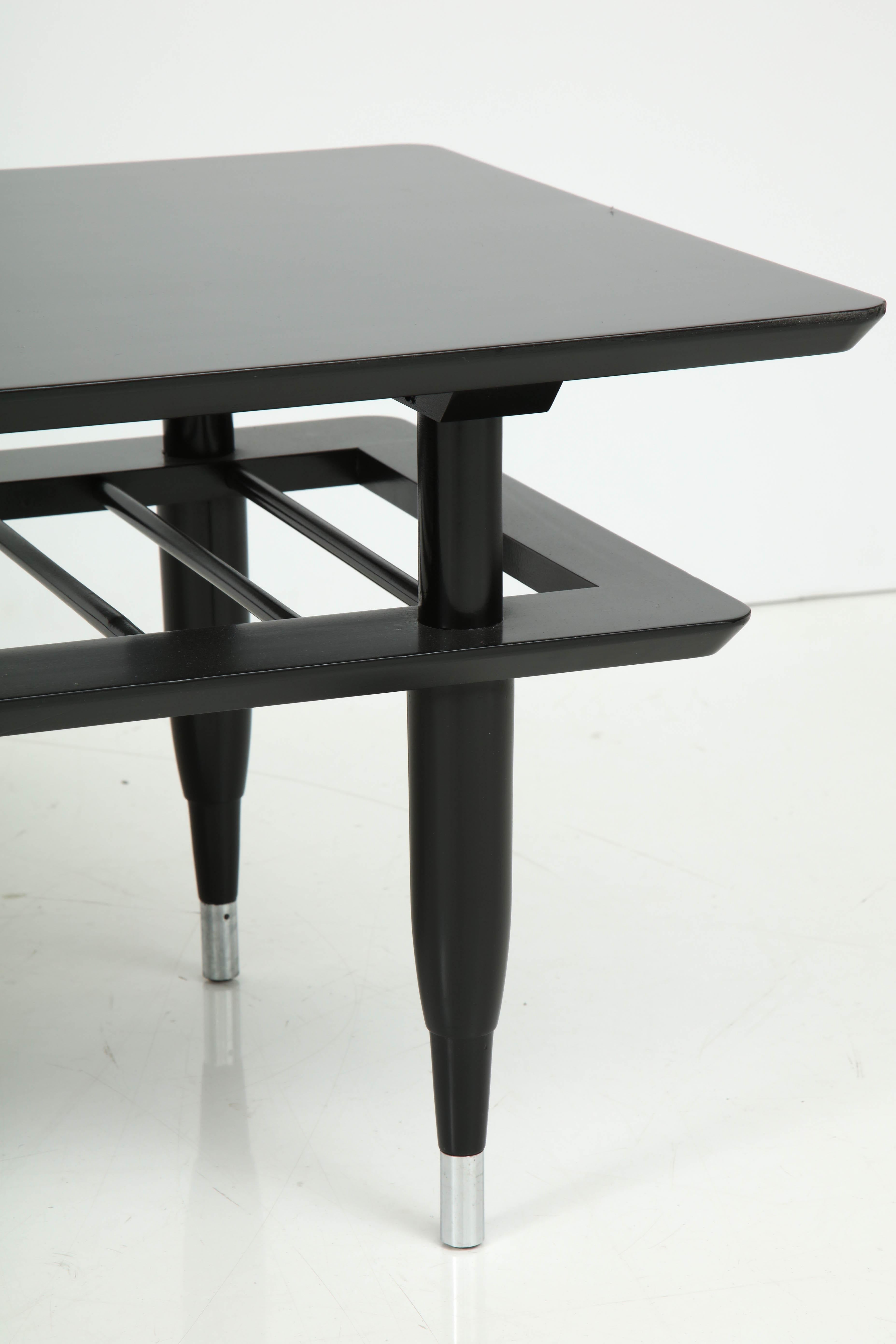 American Mid-20th Century Ebonized Two-Tier Cocktail Table For Sale