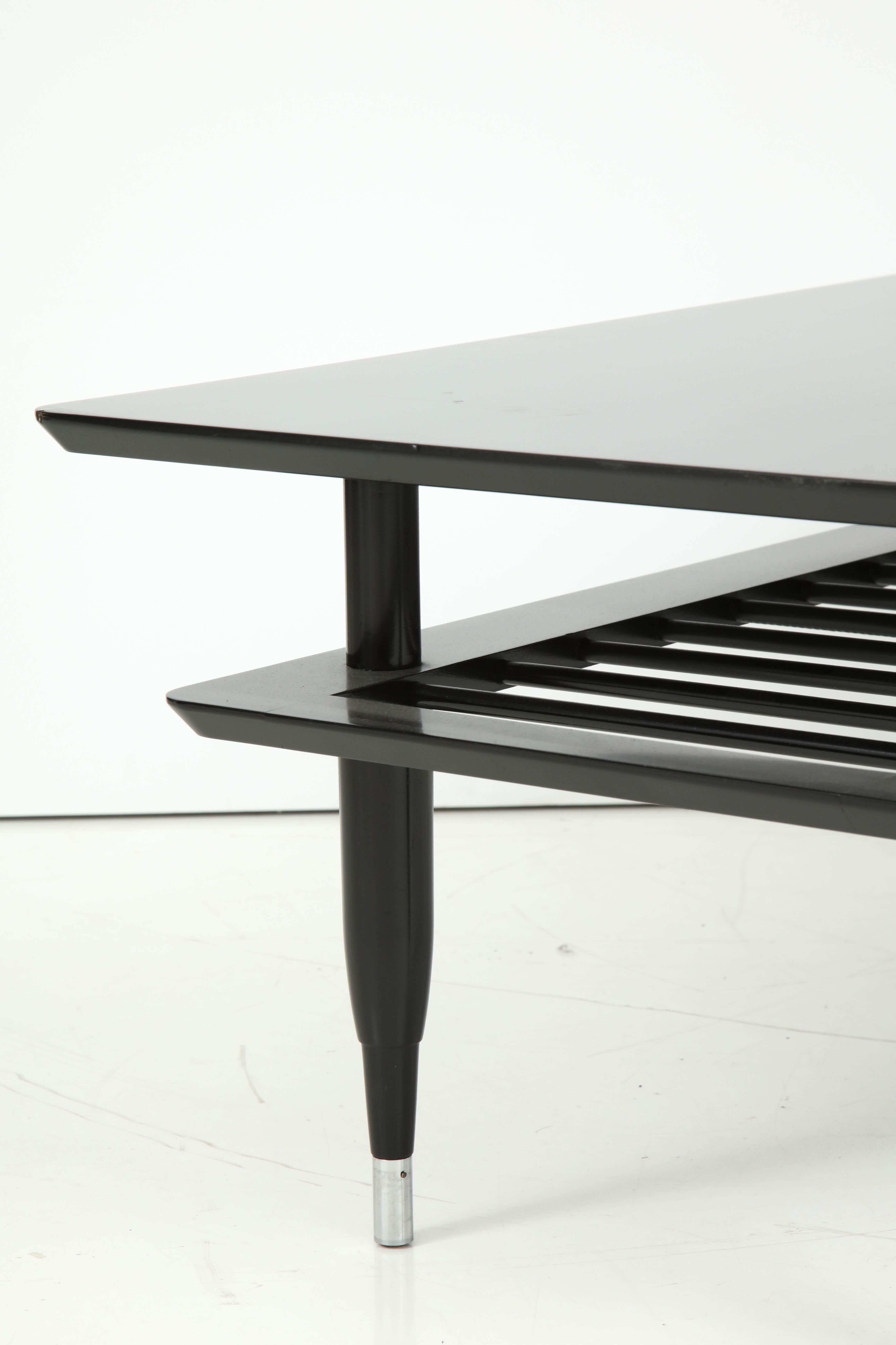 Mid-20th Century Ebonized Two-Tier Cocktail Table For Sale 3