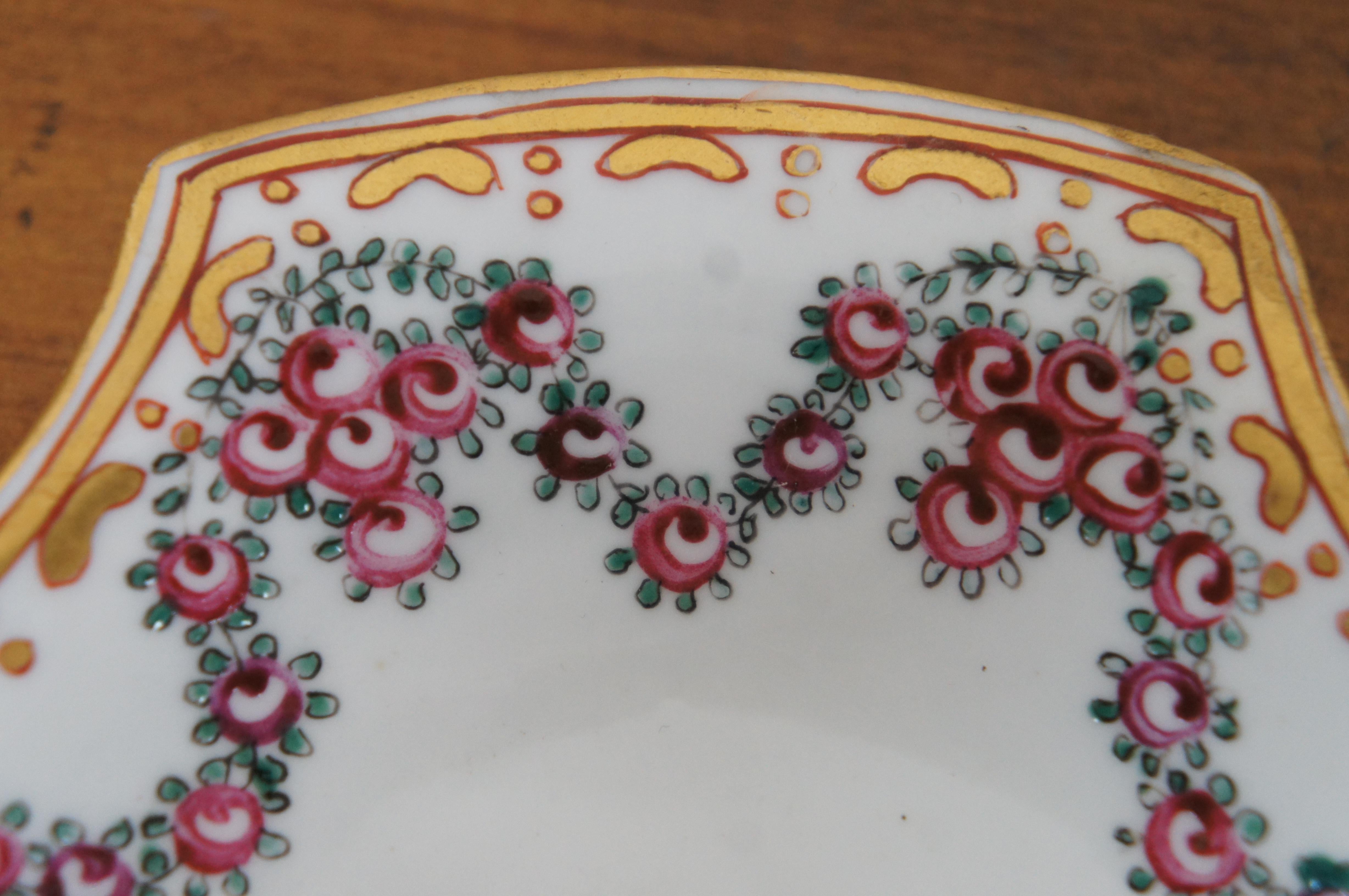 Mid 20th Century Edme Samson French Porcelain Armorial Scalloped Shell Dish 7