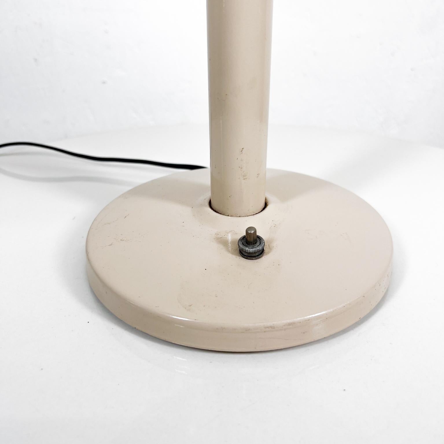 Mid 20th Century Electrix Table Lamp New Haven CT 1
