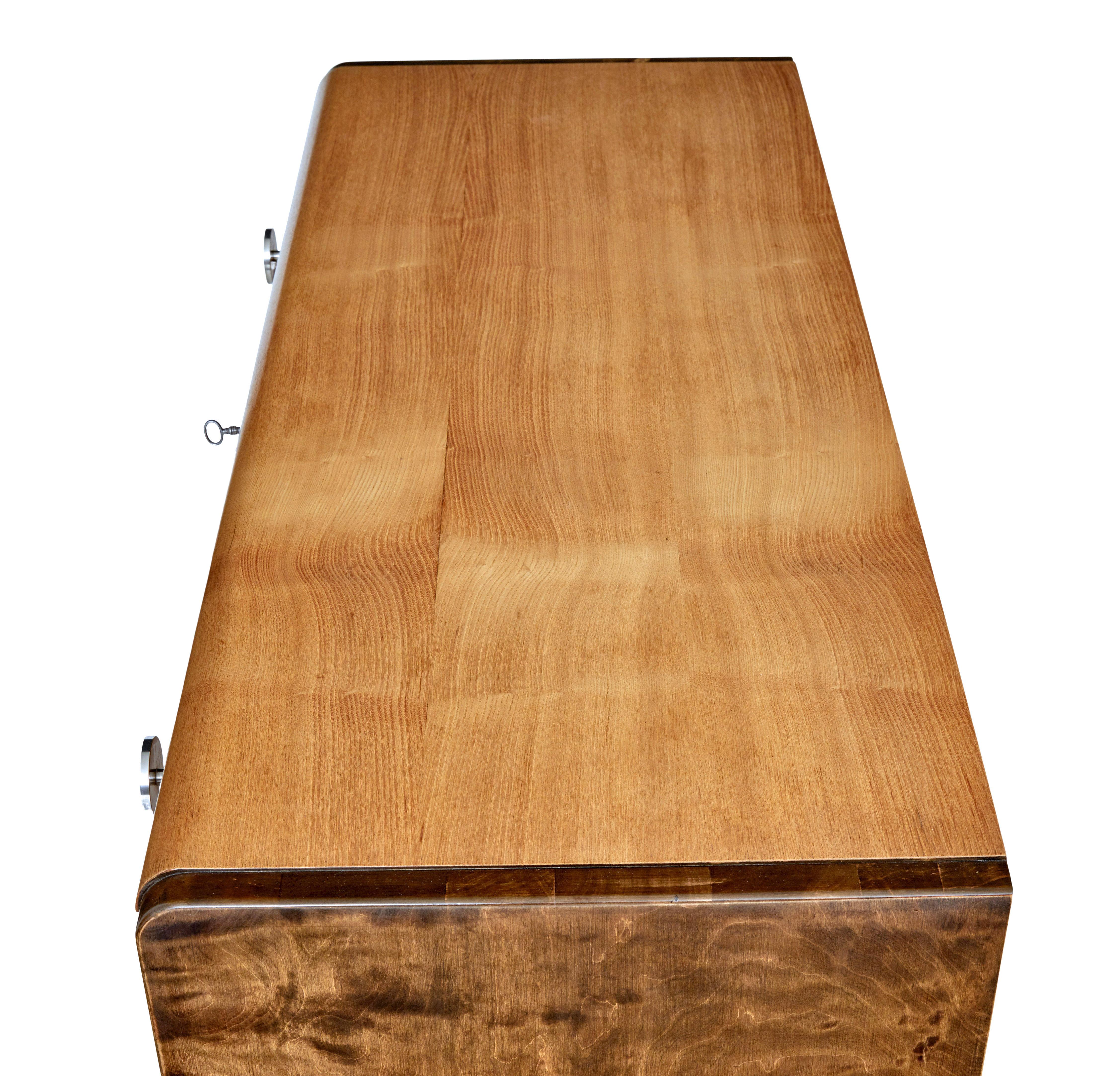 Mid-20th Century Elm and Birch Scandinavian Chest of Drawers For Sale 1