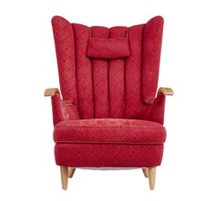 Mid-20th century elm shell back armchair