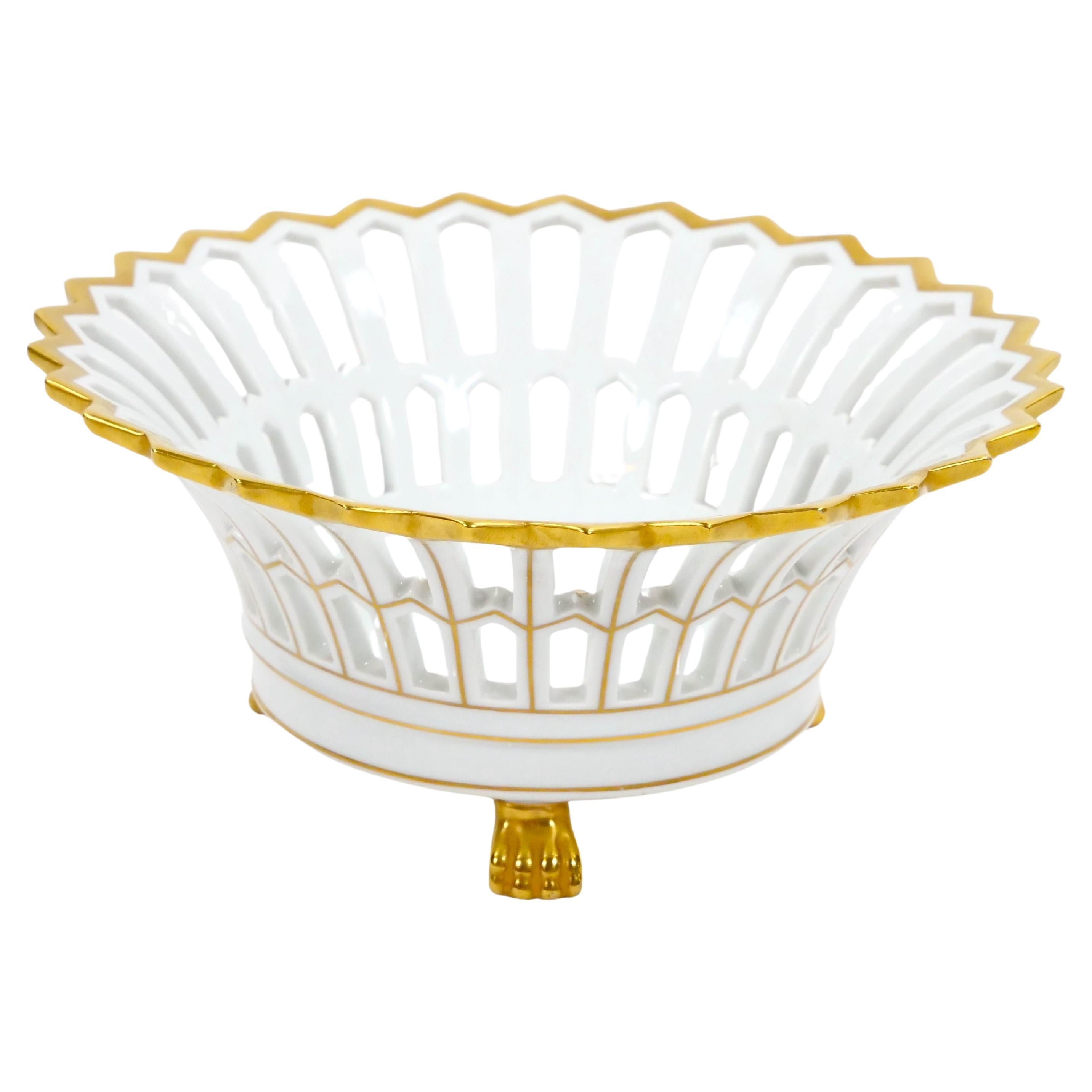 Bol à compote décoratif en porcelaine / dorée de style Empire du milieu du 20e siècle