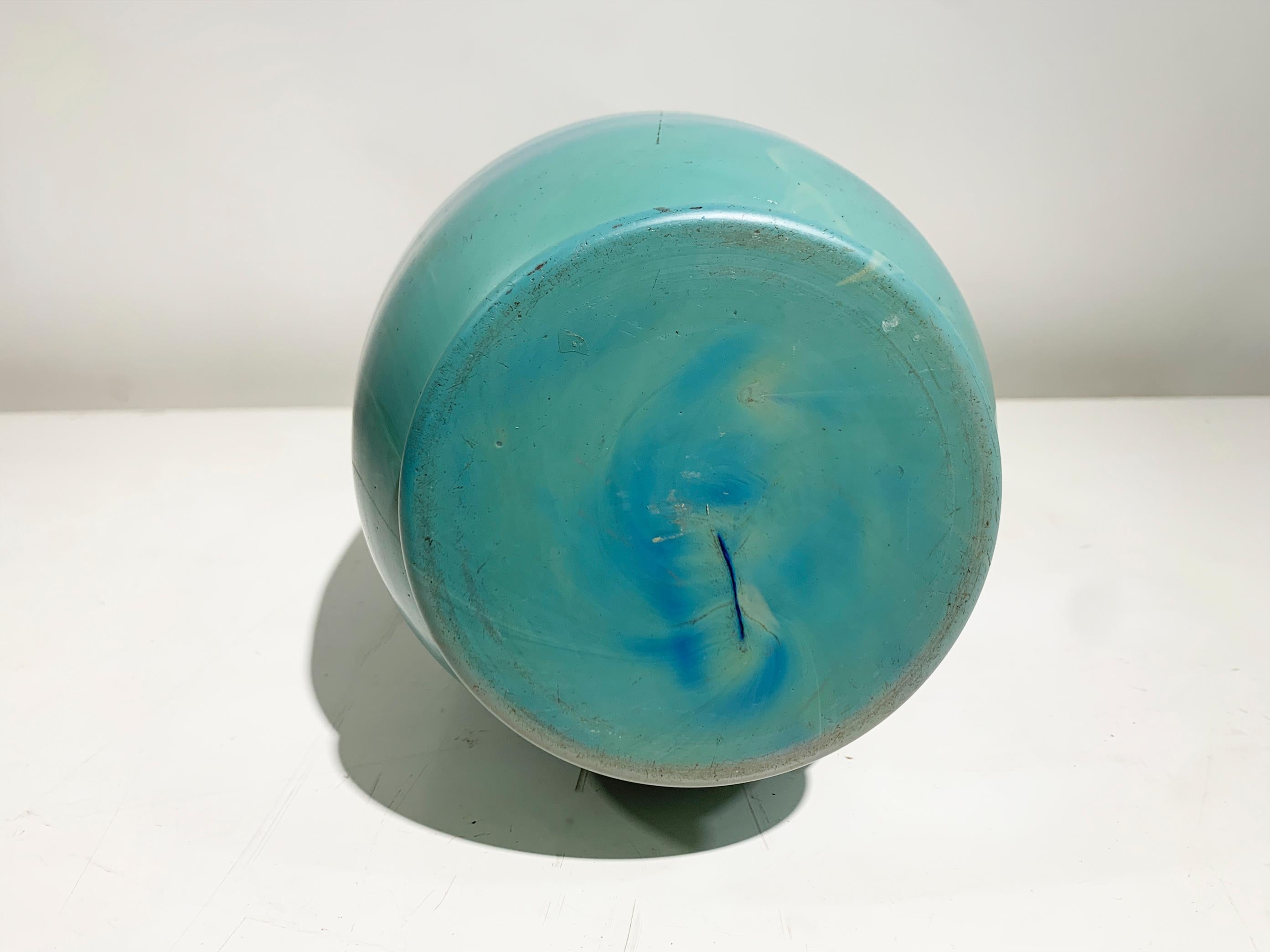 Vetro Vaso in vetro smaltato della metà del XX secolo, Francia, circa anni '50 in vendita