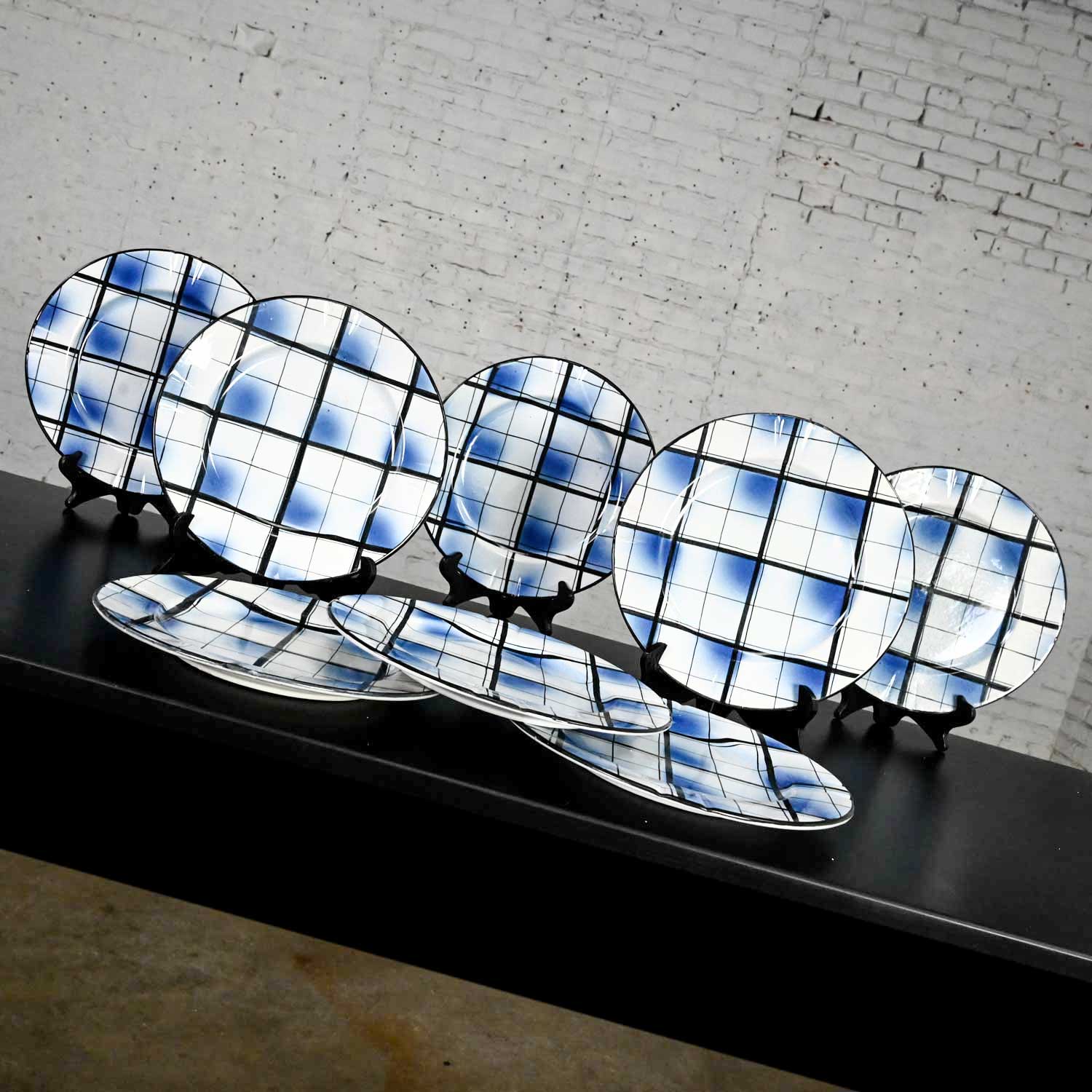 Italian Mid-20th Century Erphila Edinburgh Blue Plaid Pottery Dinner Plates Made Italy For Sale
