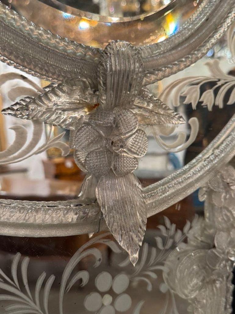 Buriné Miroir vénitien gravé du milieu du 20e siècle en vente