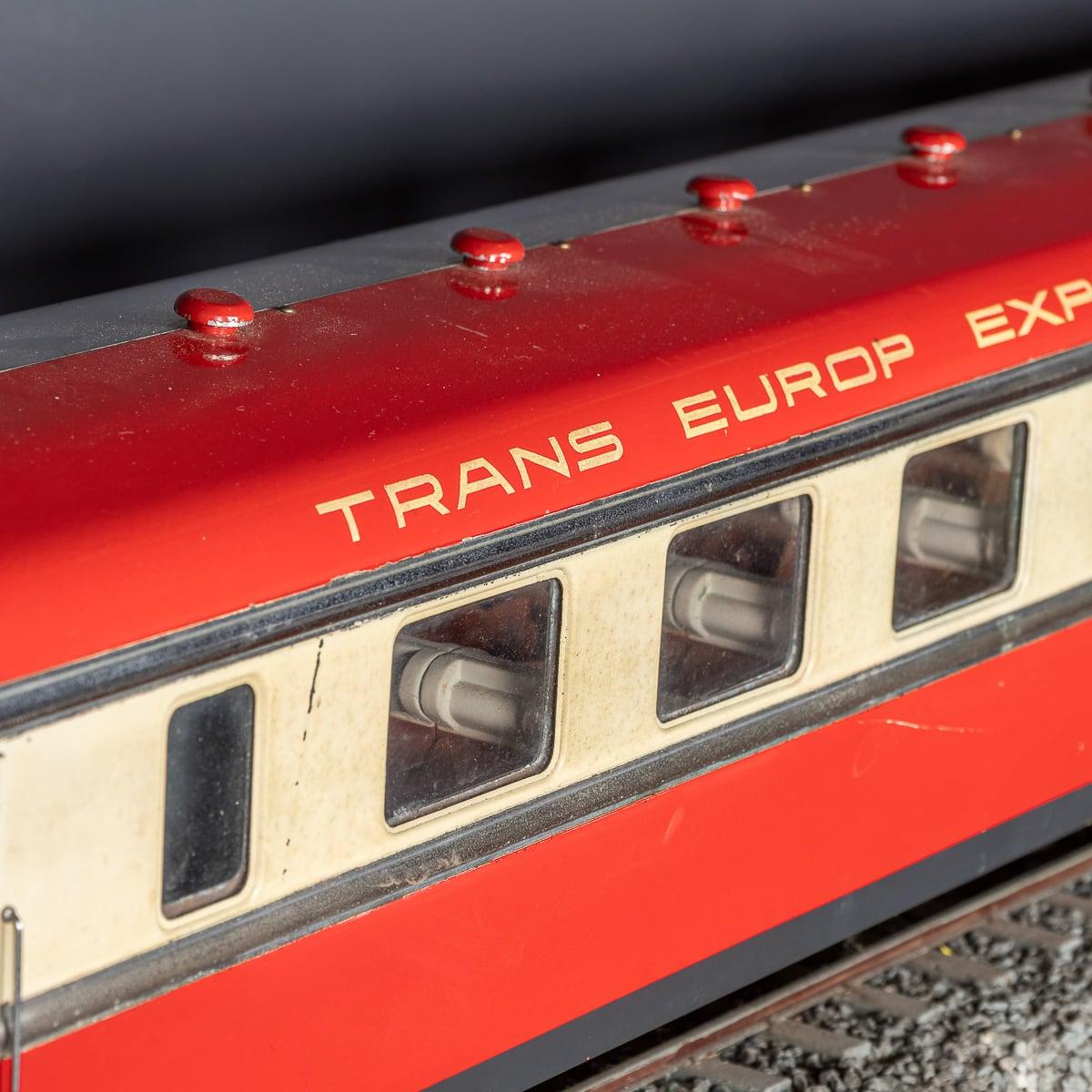 Modellino della metà del 20° secolo del Trans Europ Express c.1960 in vendita 3