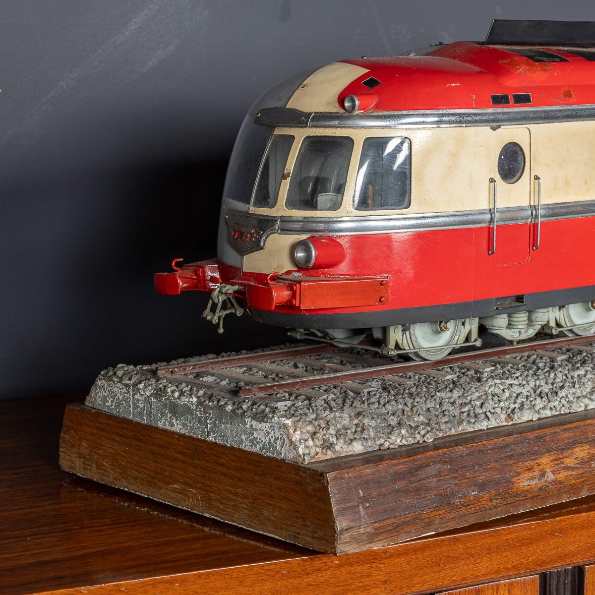 Europeo Modellino della metà del 20° secolo del Trans Europ Express c.1960 in vendita