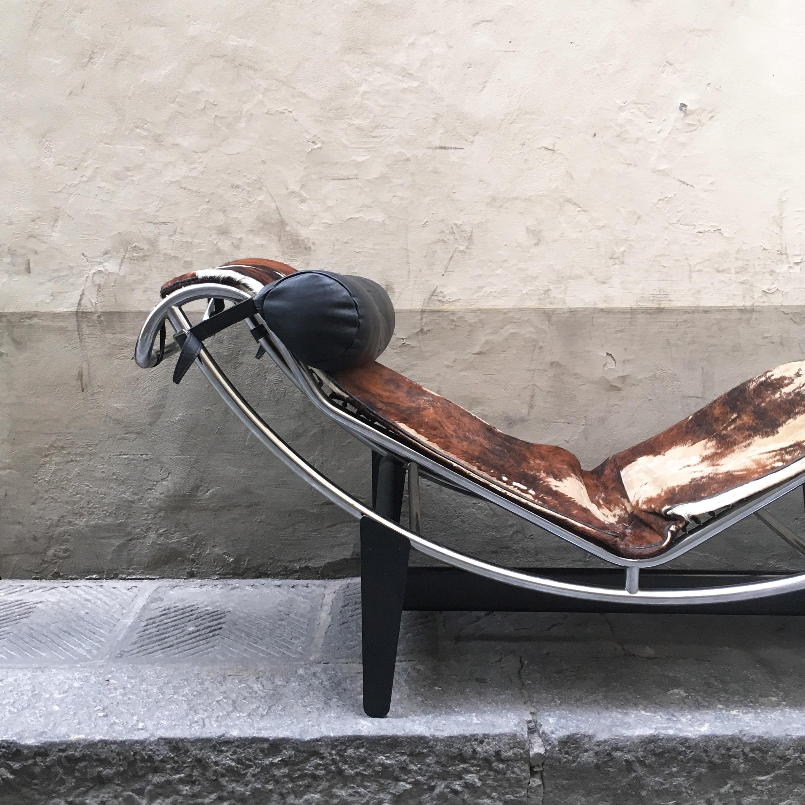 Italian Mid-20th Century European Design Le Corbusier LC4 Lounge Chair for Cassina