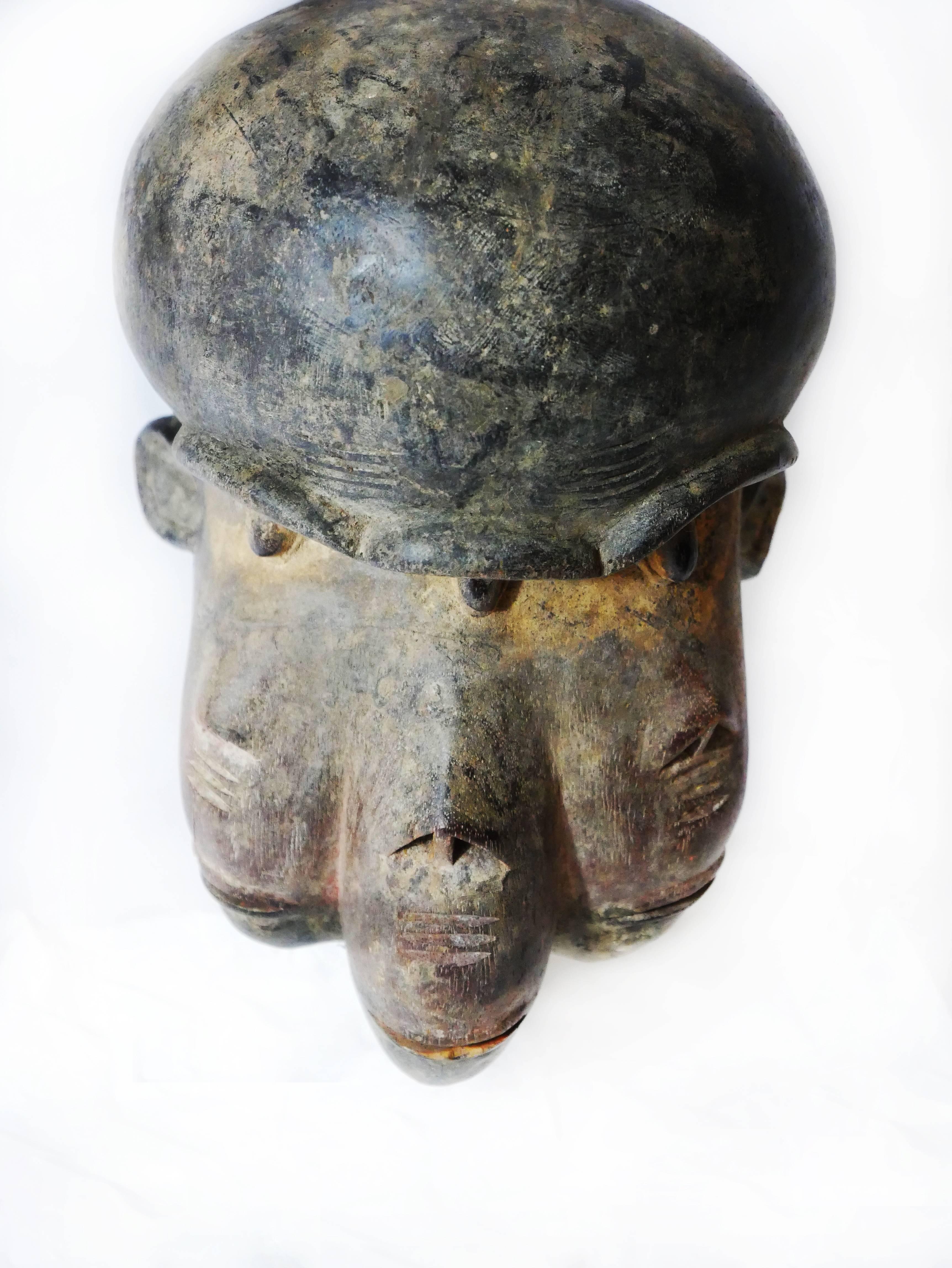Gabonese Mid-20th Century Fang Mask from Gabon For Sale