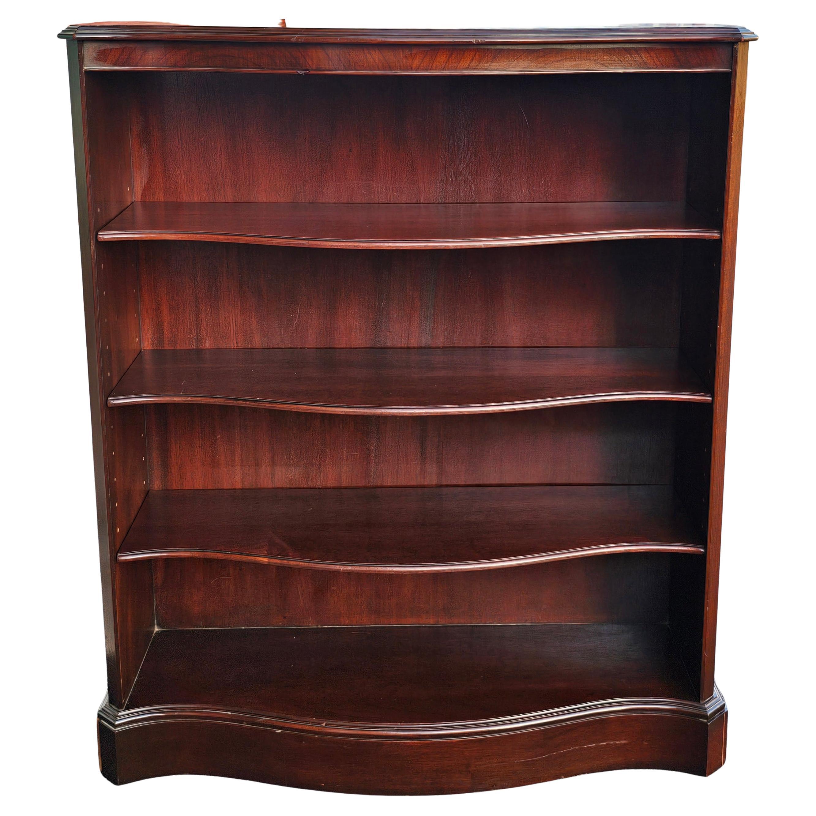 Mid-20th Century Federal Style Solid Mahogany Medium Size Serpentine Bookcase For Sale