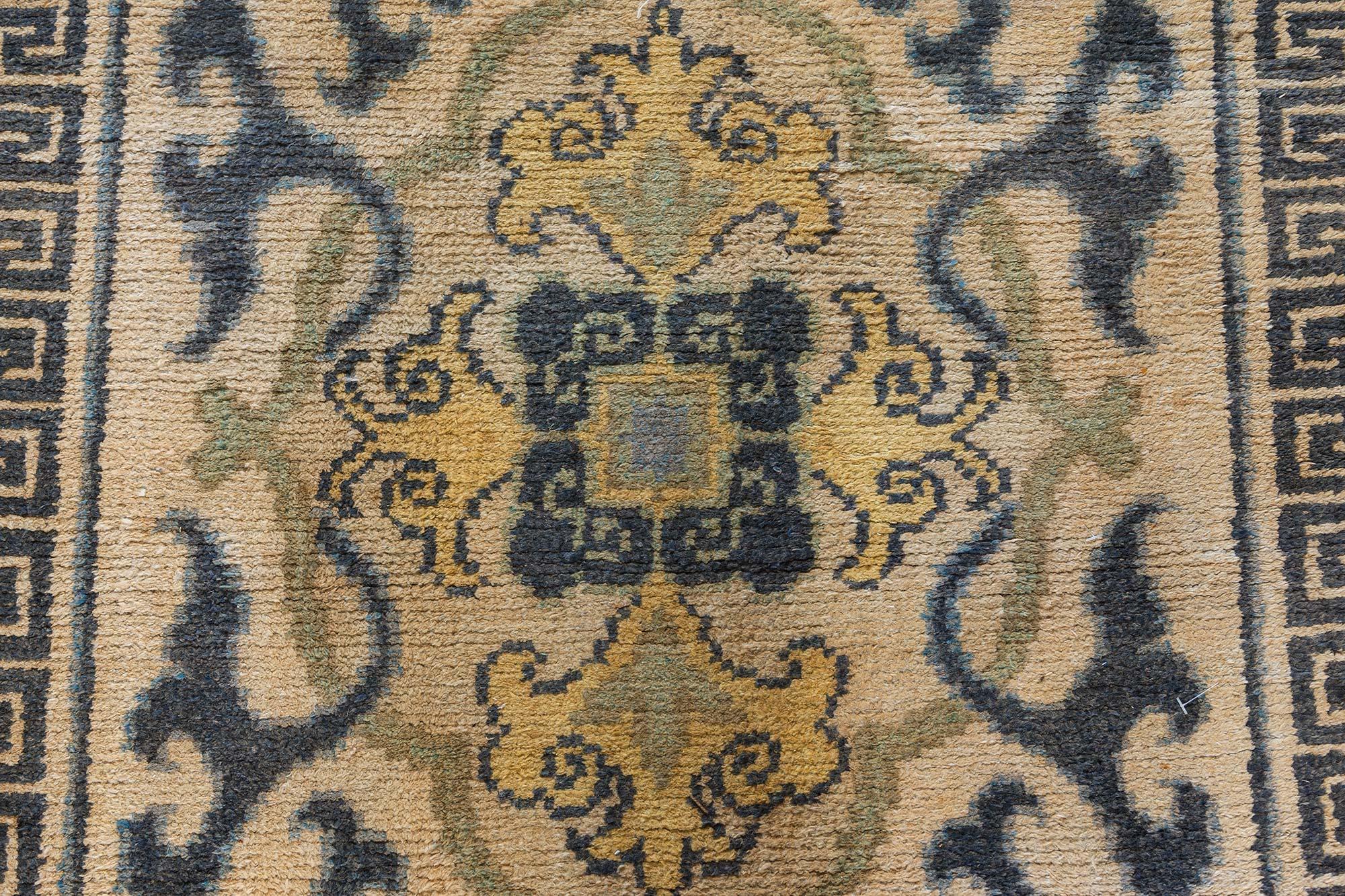 Mid-20th Century Floral Beige, Blue, Green, Yellow Japanese Handwoven Wool Rug
Size: 3'1