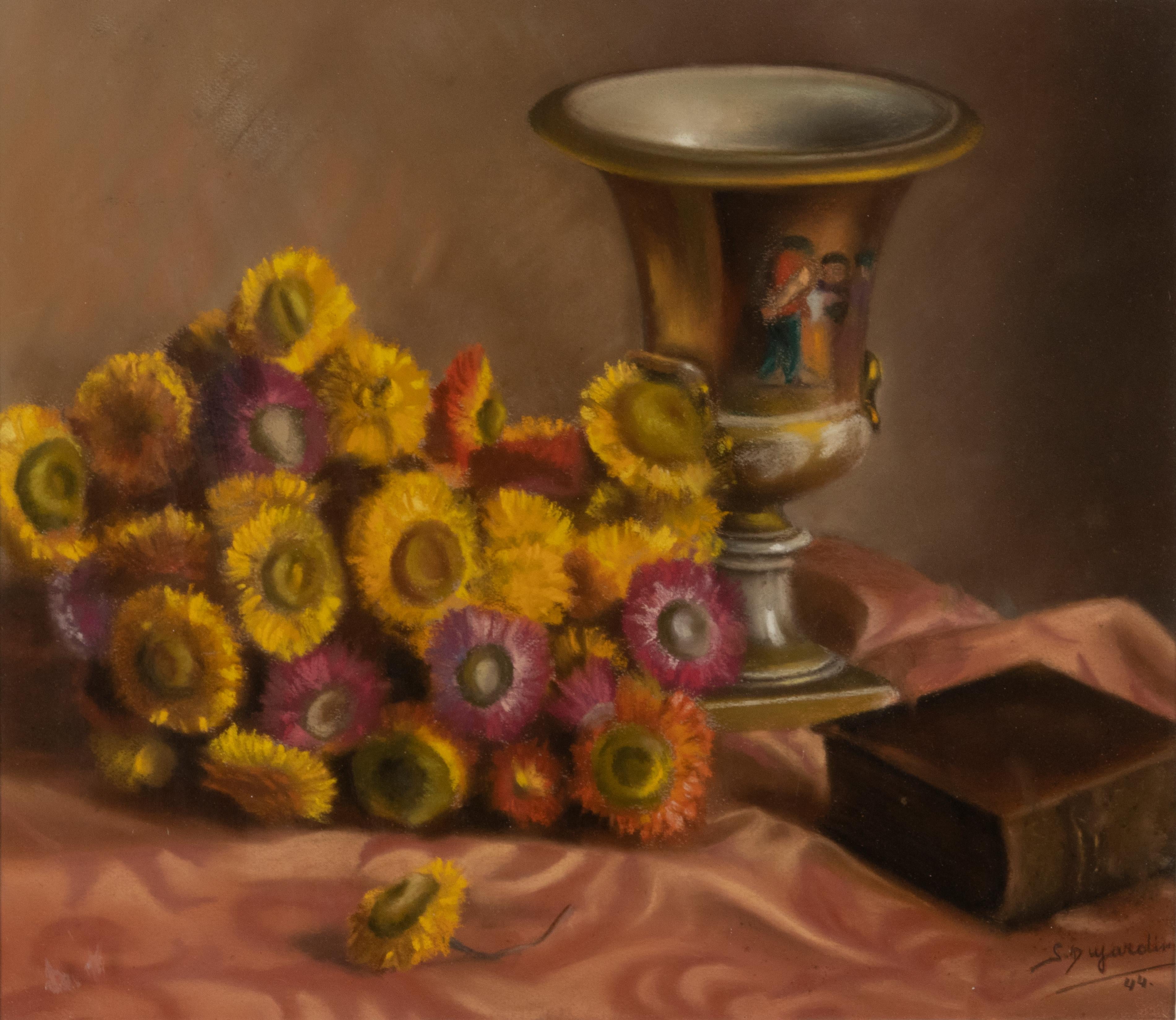 Beautiful flower still life, painted with soft pastels on paper, by the Belgium female artist Simone Dujardin. Signed and dated (1944) left under. The painting has a lively use of bright colors. The porcelain and book provides a nice balance in the