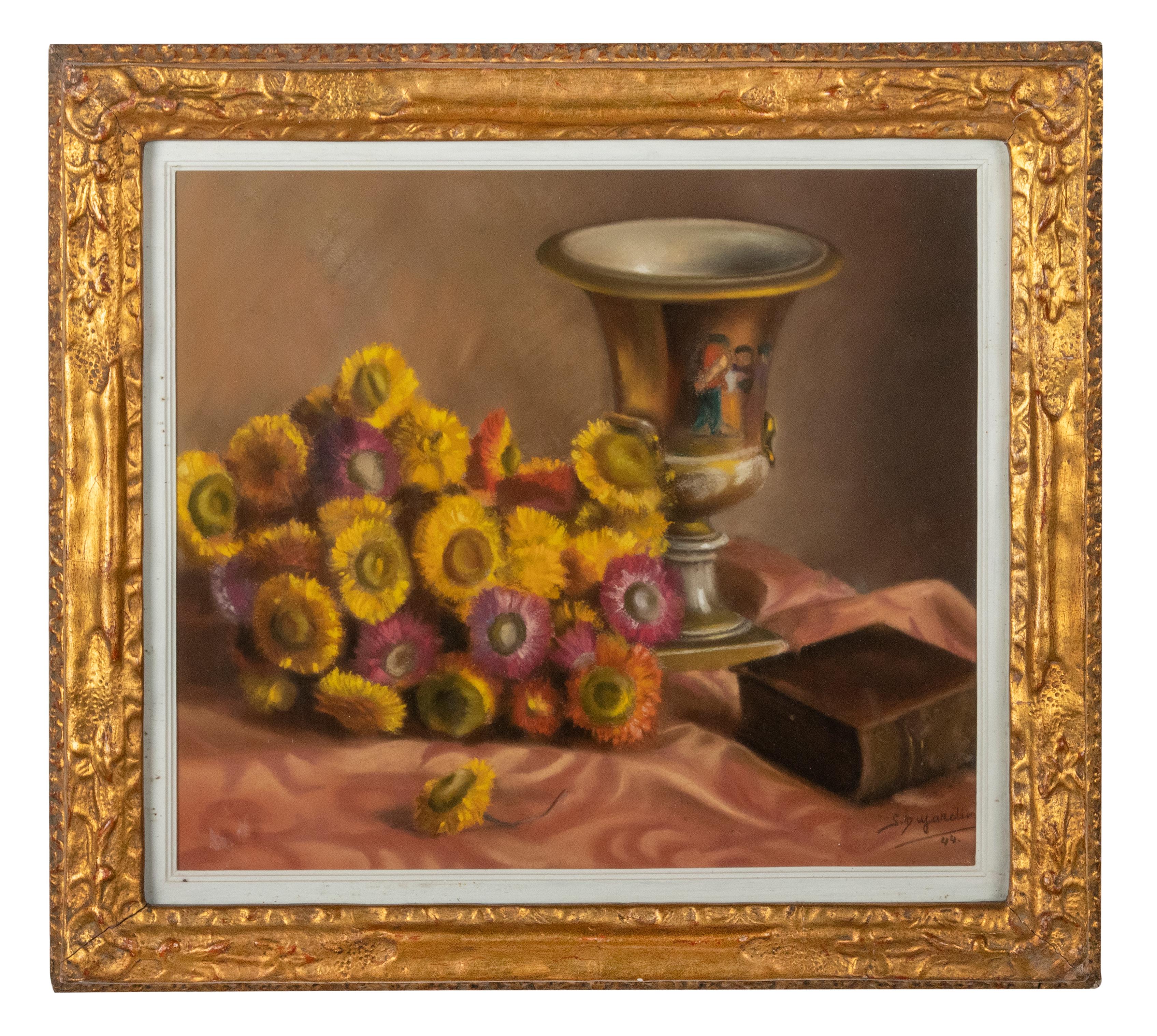 Romantique Nature morte de fleurs du milieu du XXe siècle, peinture au pastel sur panneau par Simone Dujardin en vente