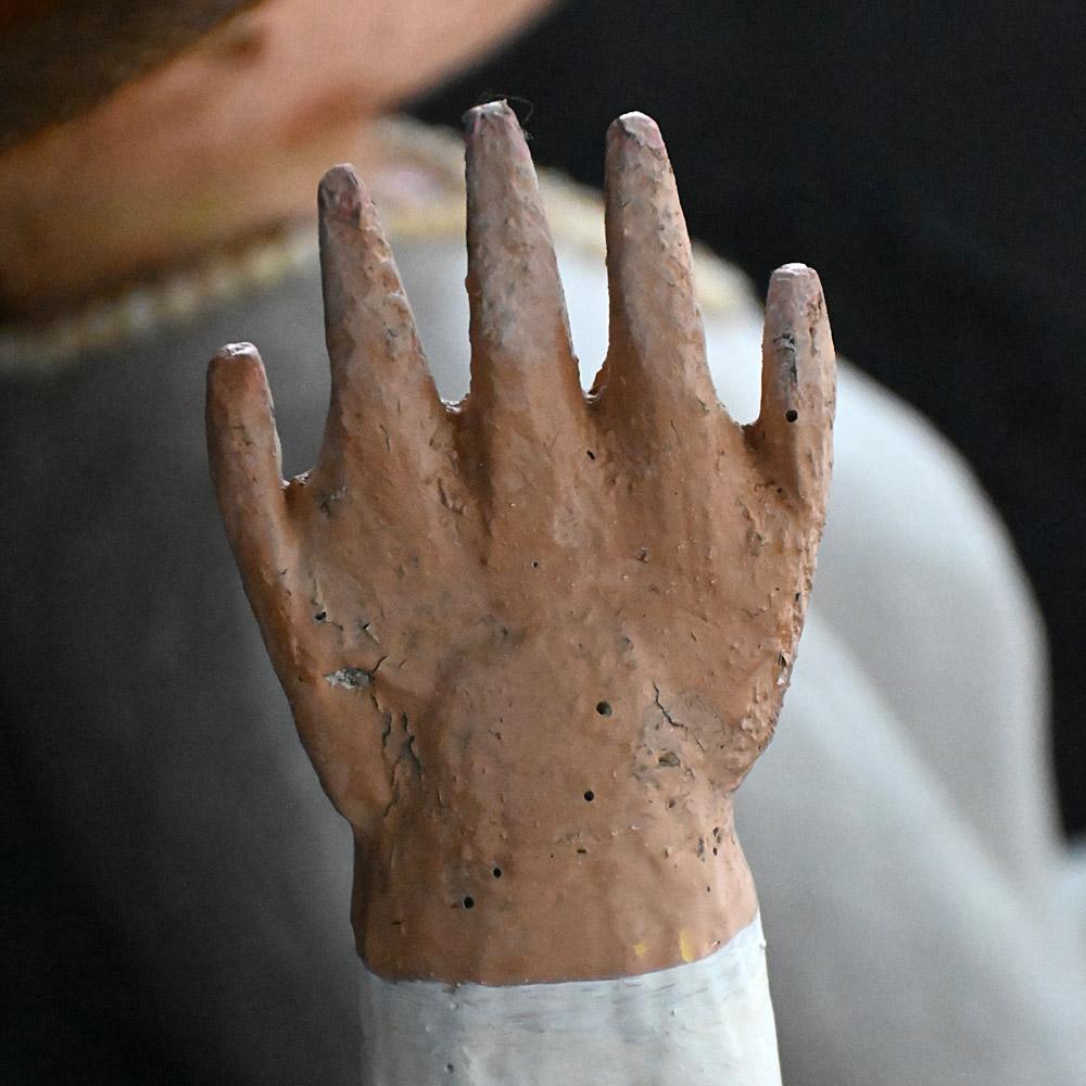 Mitte des 20. Jahrhunderts folkart geschnitzt Holz Außenseiter Kunstfiguren im Angebot 1