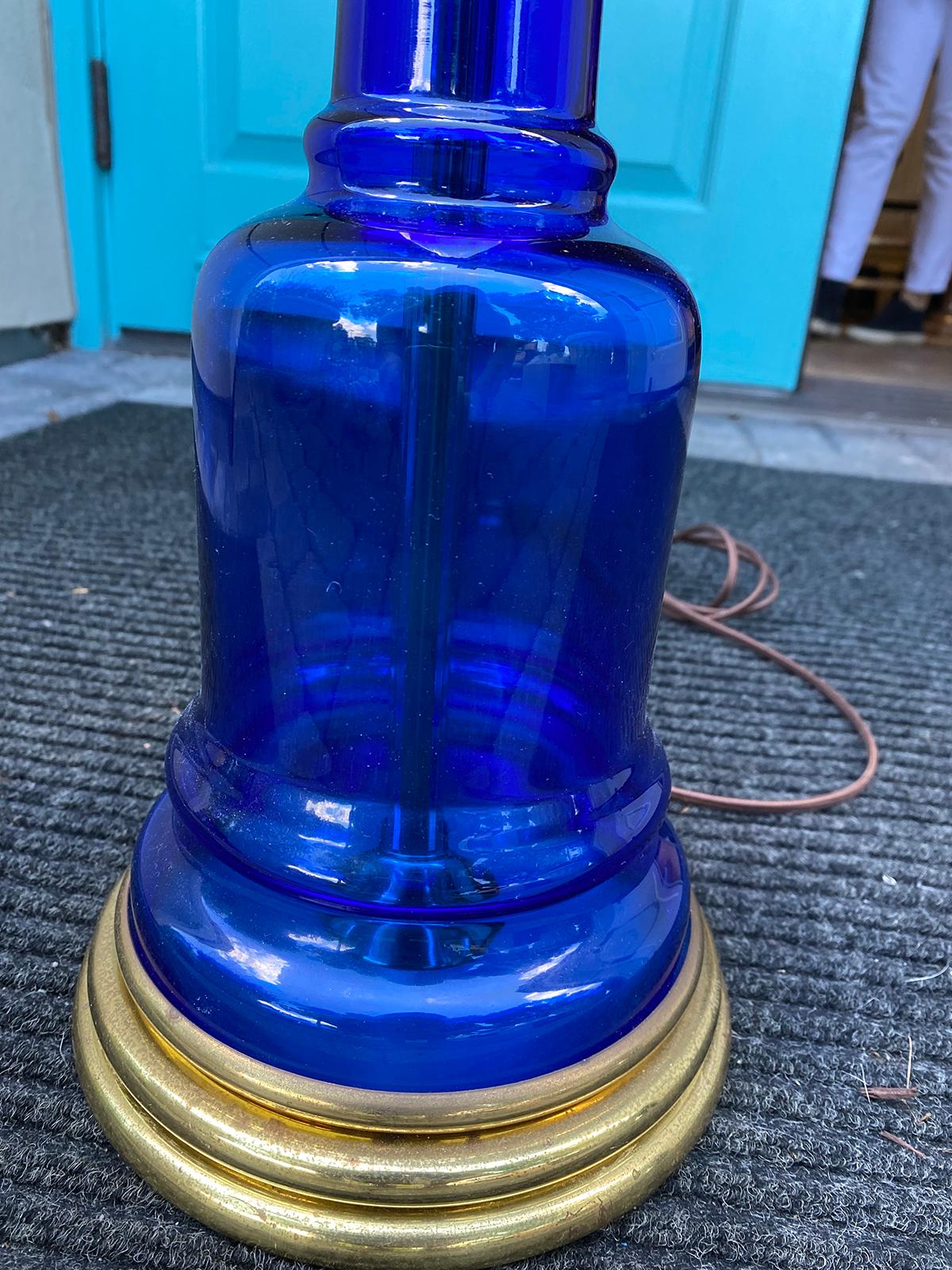 Mid-20th Century Frederick Cooper Style Cobalt Blue Lamp, Tyndale Lamps Sticker For Sale 4