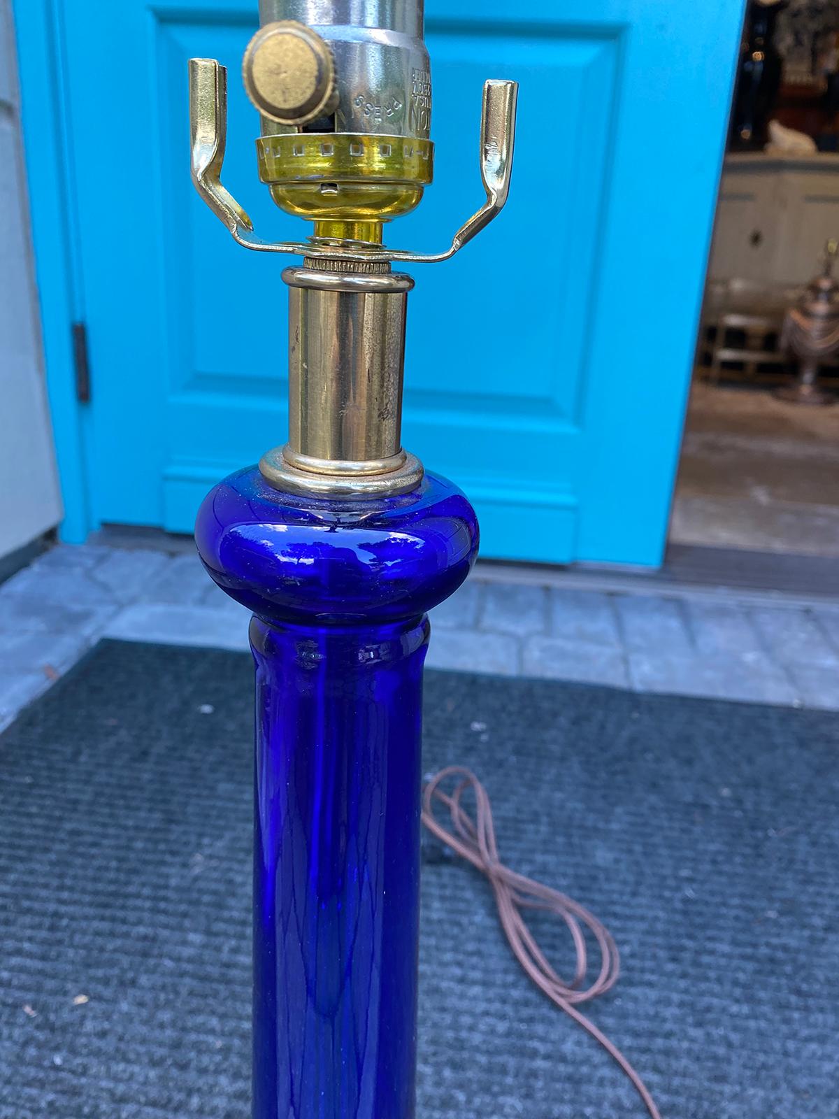 Mid-20th Century Frederick Cooper Style Cobalt Blue Lamp, Tyndale Lamps Sticker For Sale 2