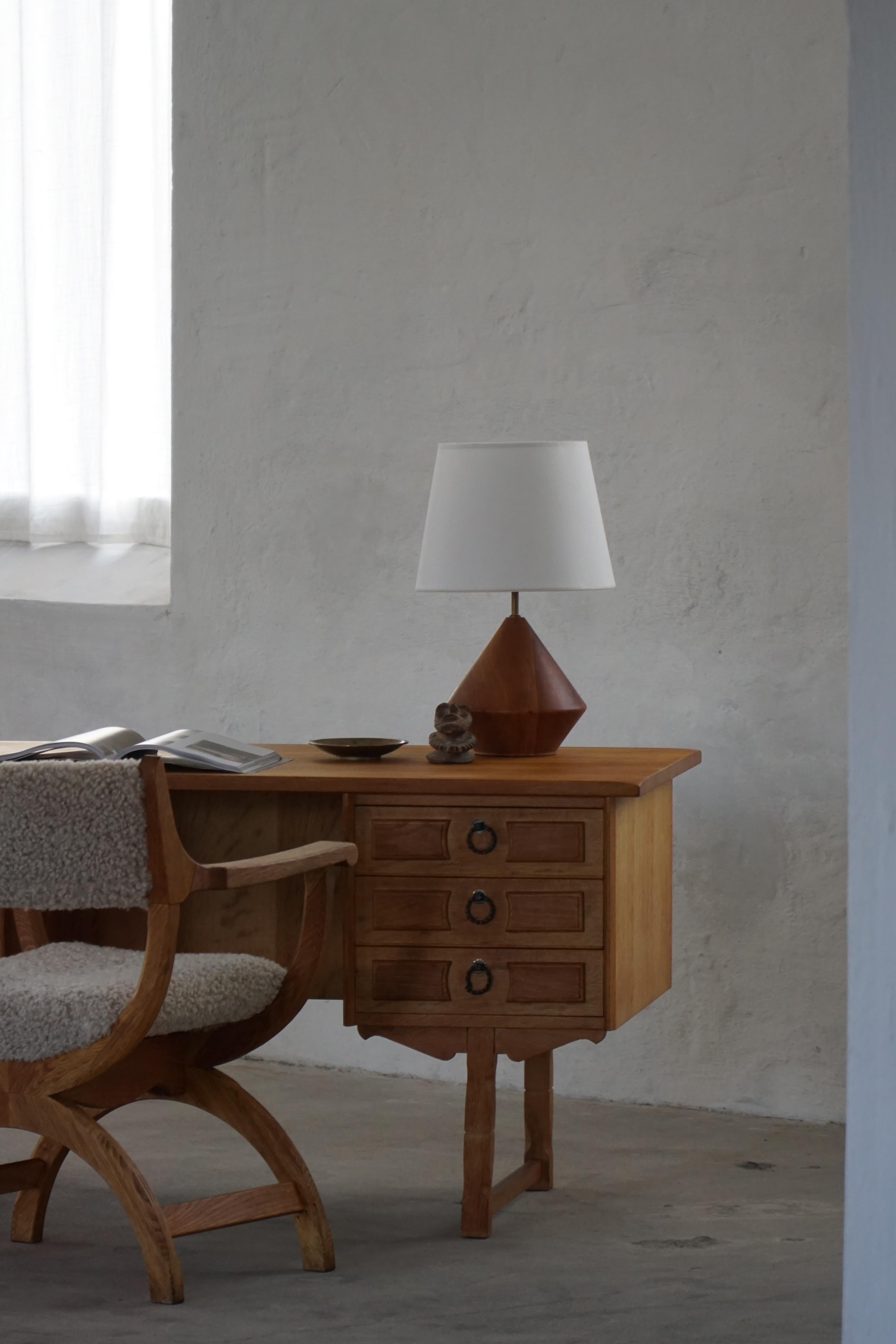 Mid-20th Century, Freestanding Oak Desk by Henning Kjærnulf, Denmark, 1960s For Sale 1