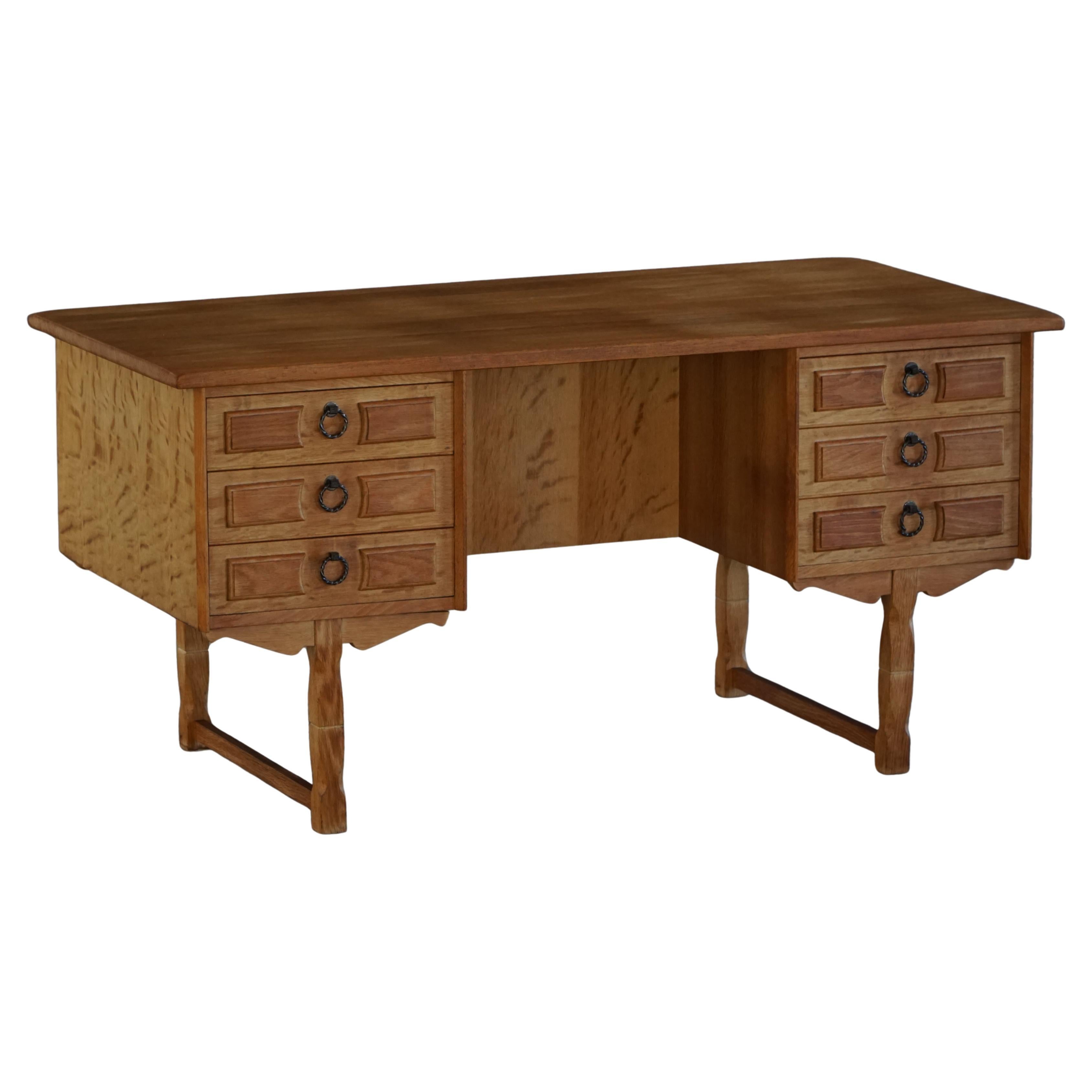 Mid-20th Century, Freestanding Oak Desk by Henning Kjærnulf, Denmark, 1960s For Sale