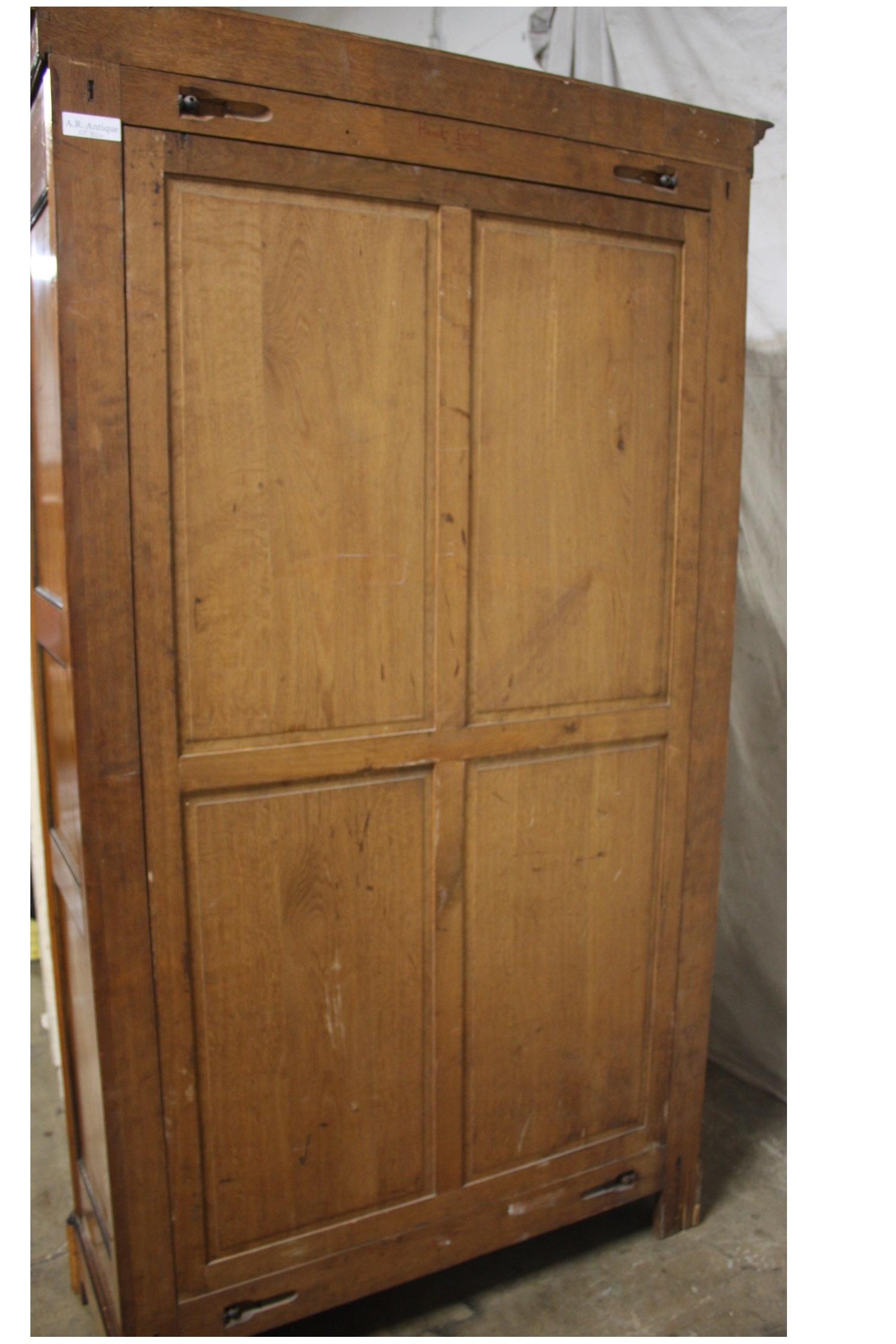 Mid-20th Century French Armoire 5