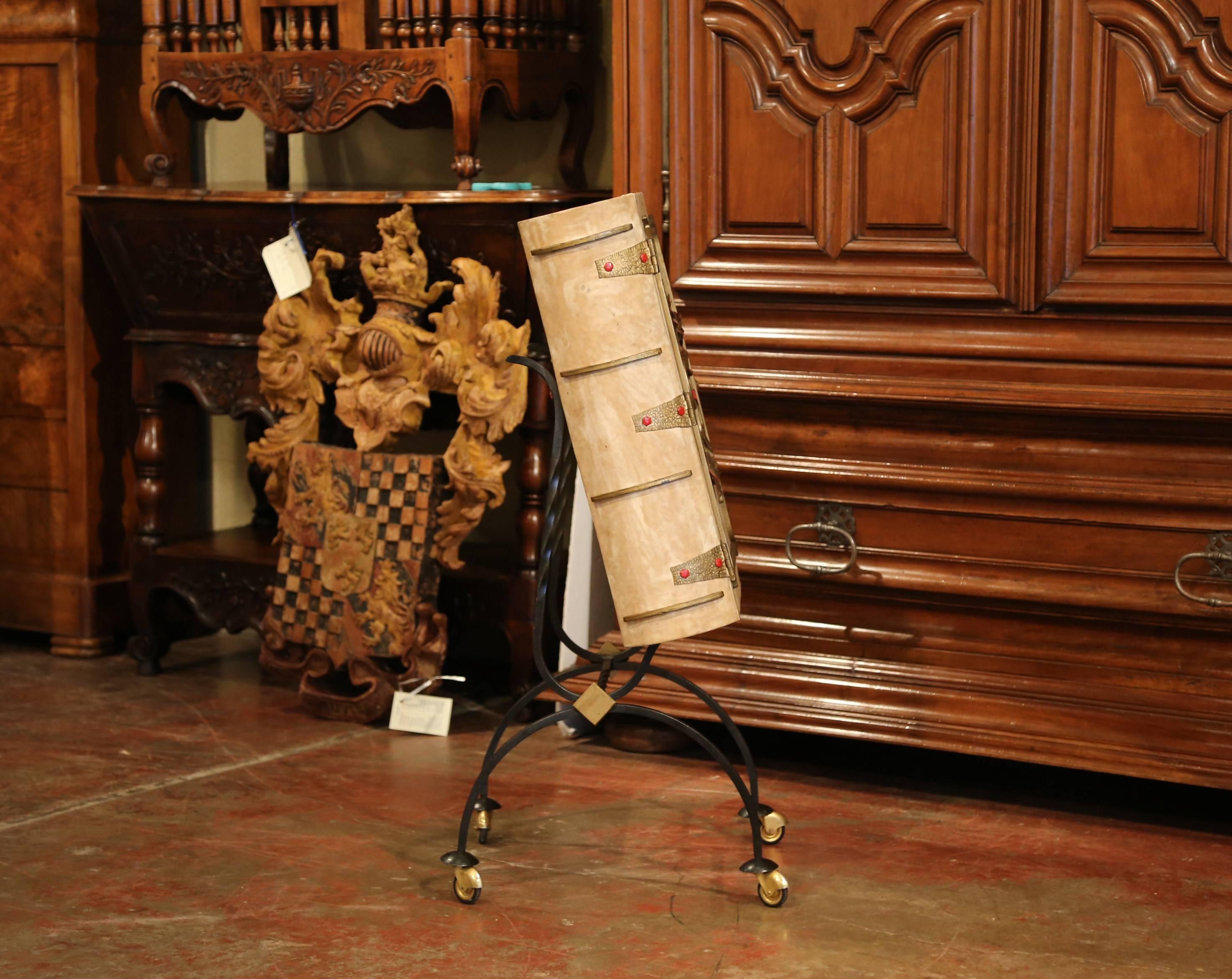 Mid-20th Century French Art Deco Leather and Iron Book Shape Liquor Bar Cabinet 3