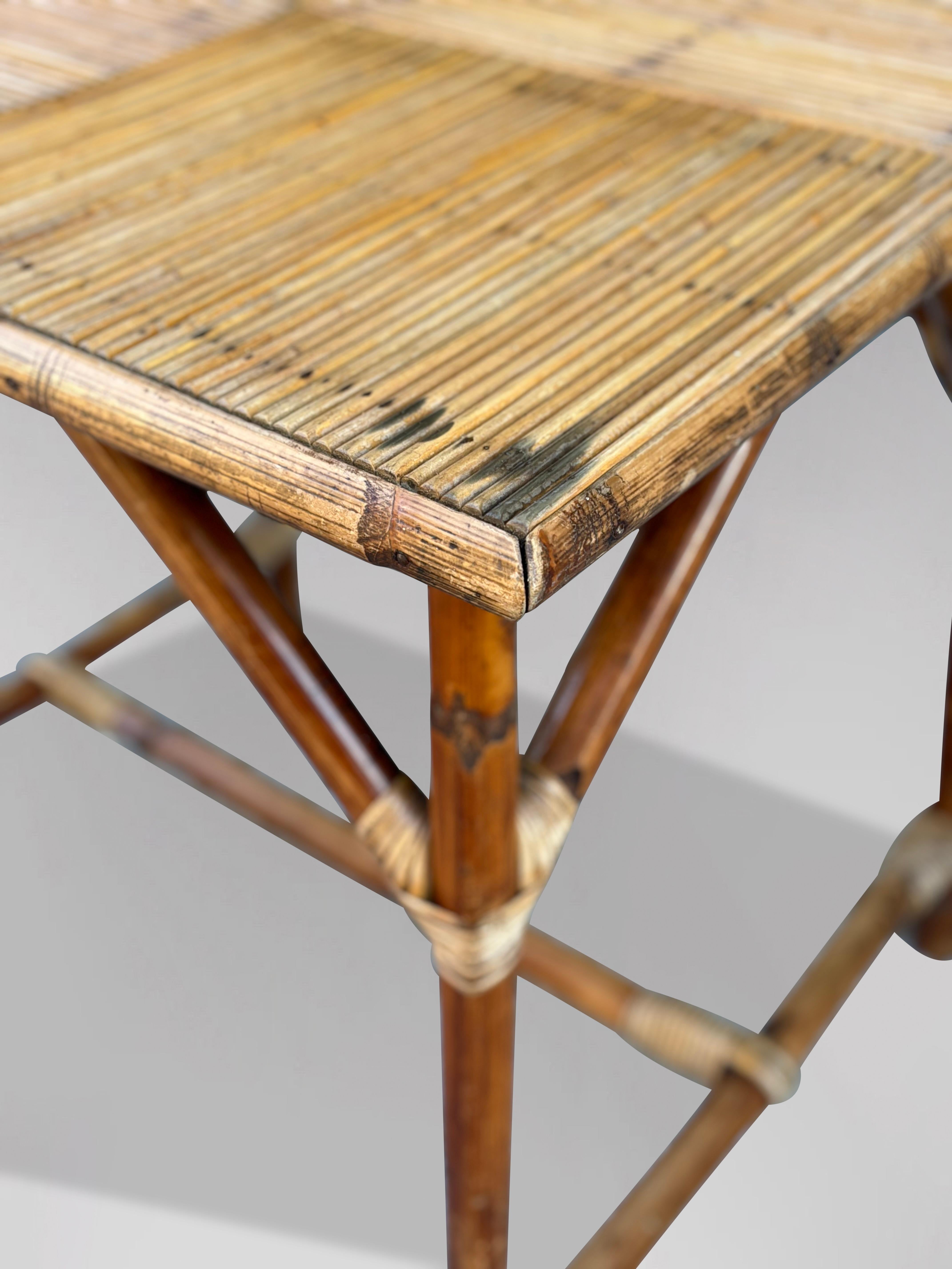 Mesa de bambú francesa de mediados del siglo XX de Audoux Minet Bambú en venta