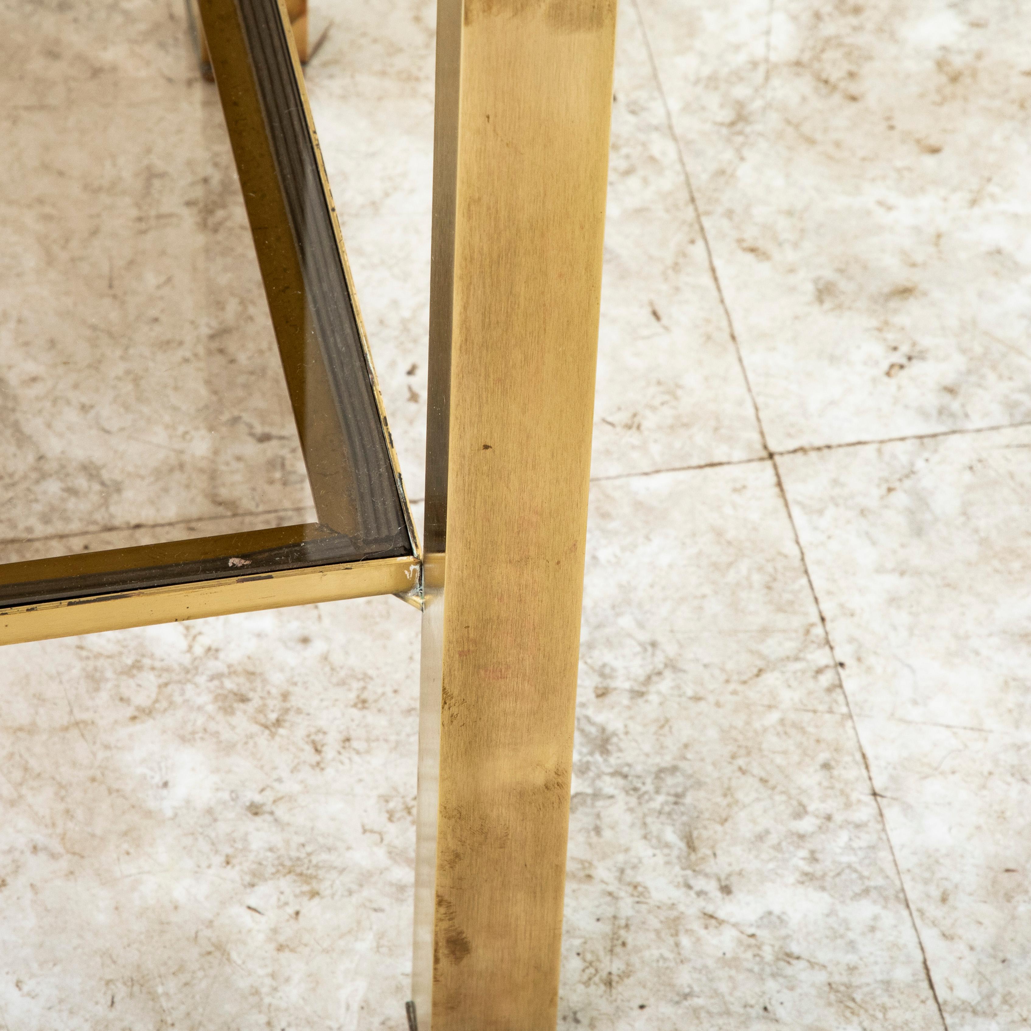 Table d'appoint en laiton et verre, table d'extrémité, French mid 20th Century en vente 1