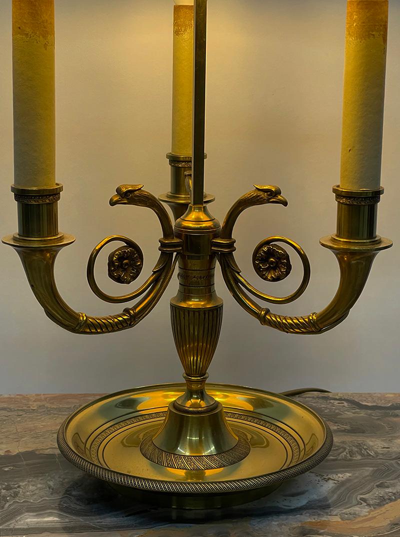 Mid 20th Century French brass Bouillotte lamp For Sale 3