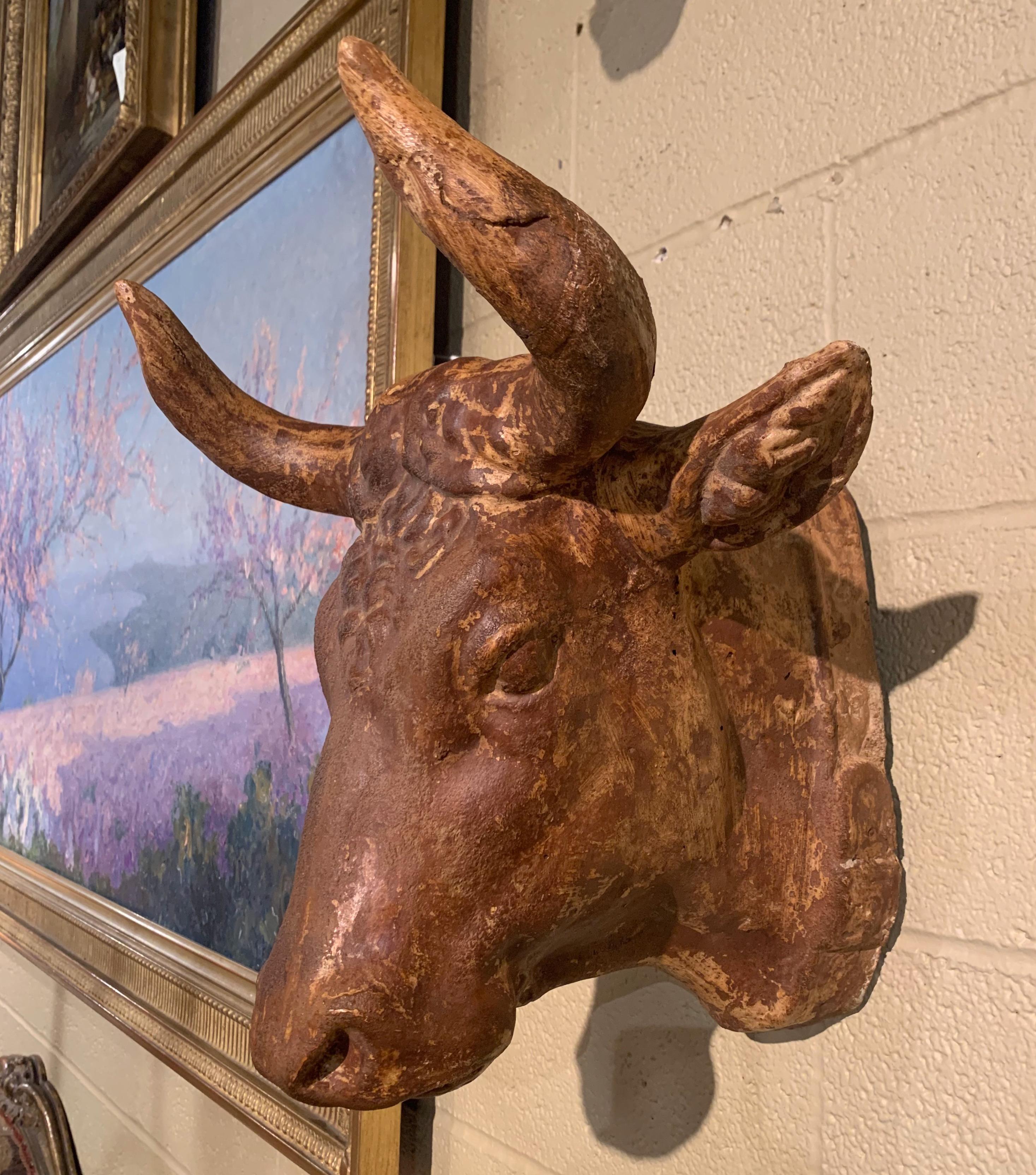 Mid-20th Century French Carved Terracotta Butcher Cow Head Sculpture In Excellent Condition In Dallas, TX