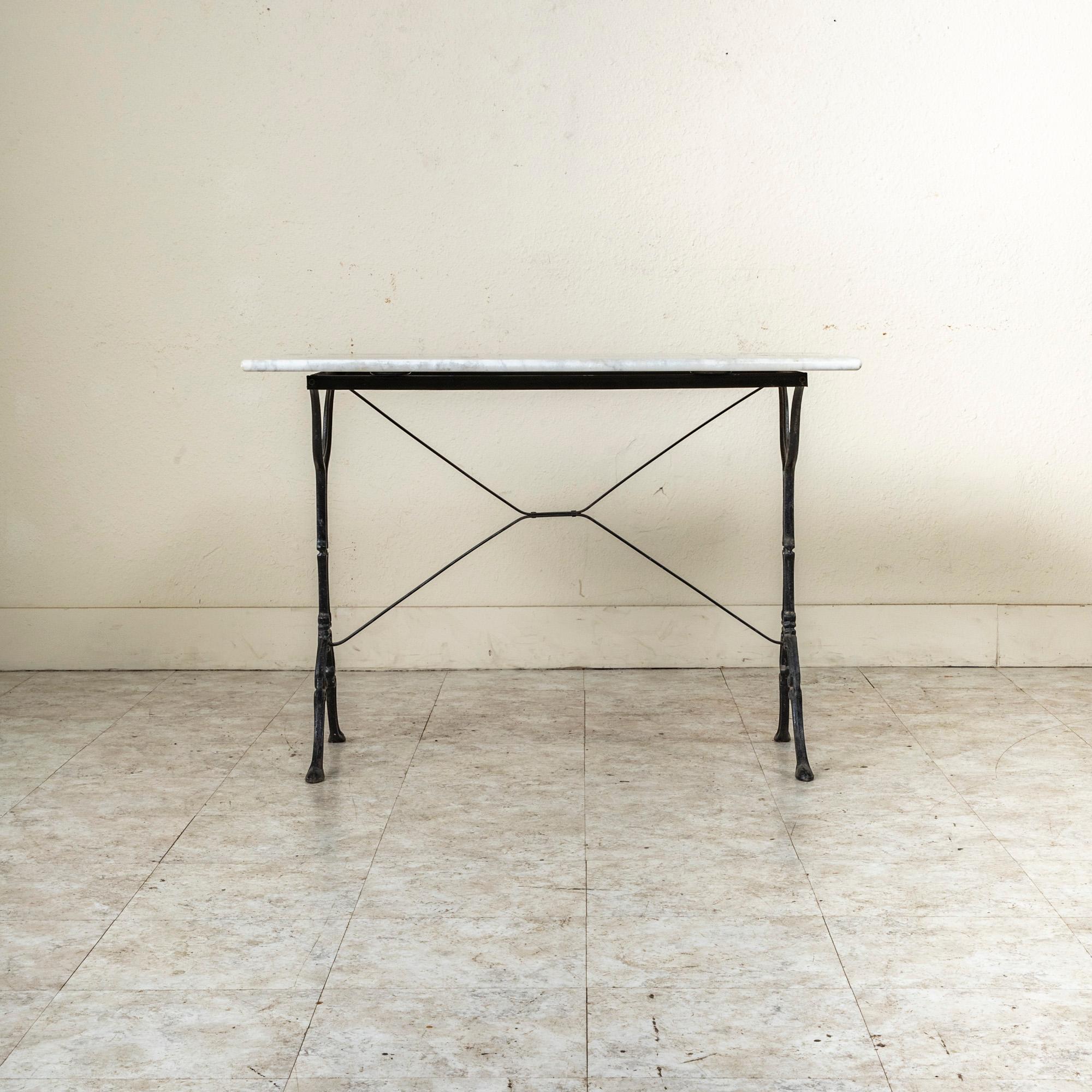 Mid-20th Century French Cast Iron Bistro Table with White Marble Top In Good Condition In Fayetteville, AR