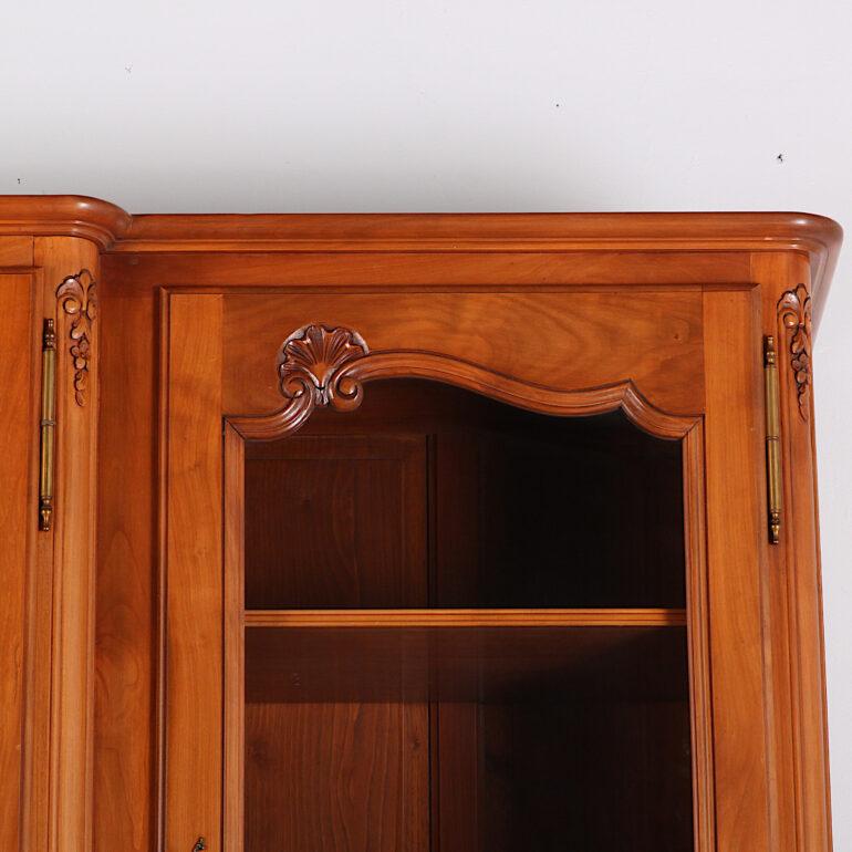 Mid-20th Century French Cherrywood Bookcase Cabinet 2