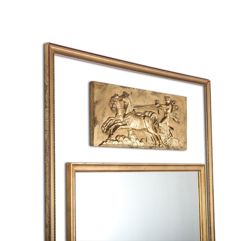 Mid-20th Century French Classical Revival Trumeau Mirror In Good Condition For Sale In Vancouver, British Columbia