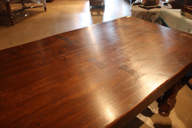 Mid-20th Century French Dining Room Table For Sale 1