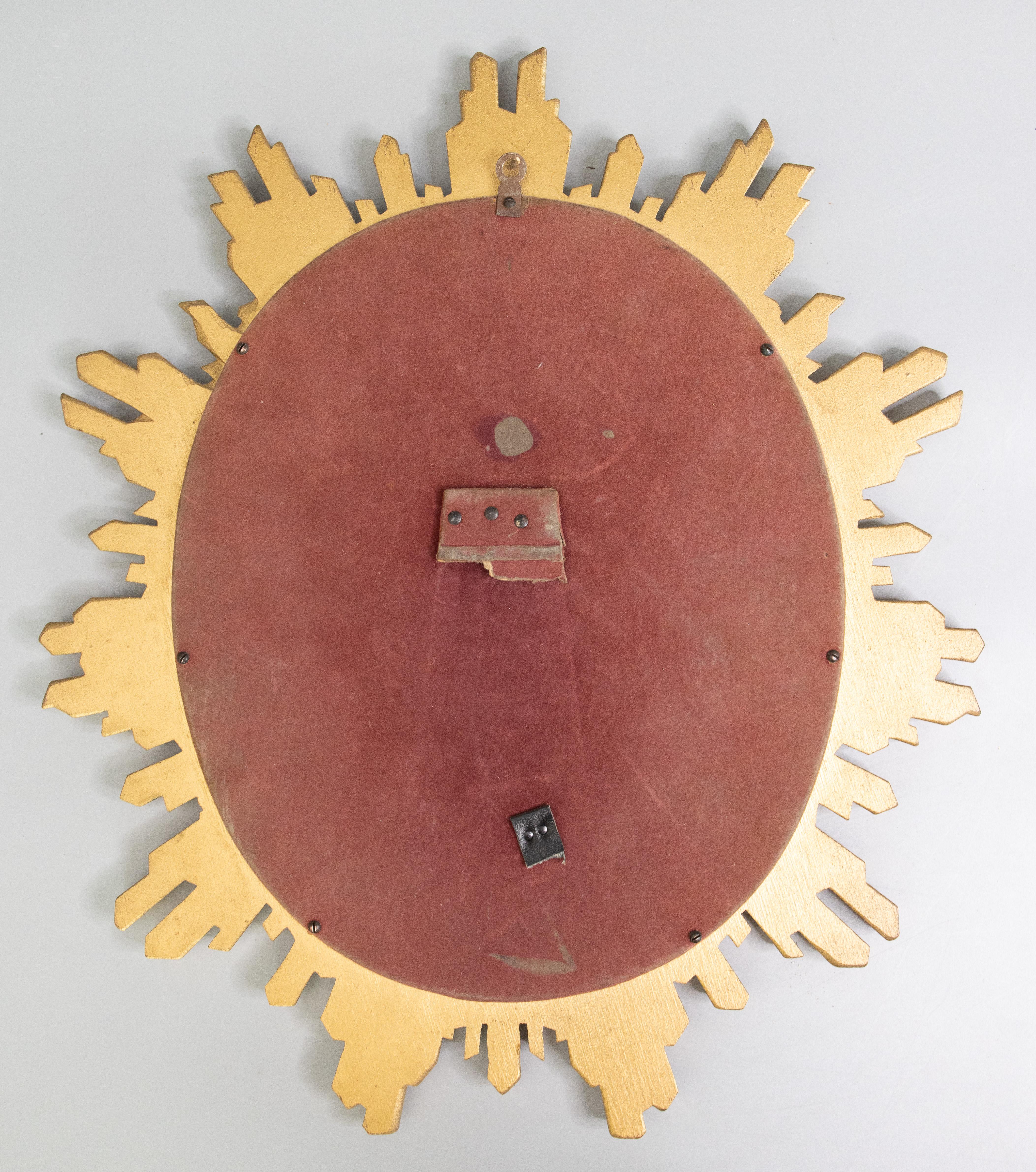Mid-20th Century French Gilt Sunburst Starburst Oval Mirror In Good Condition In Pearland, TX