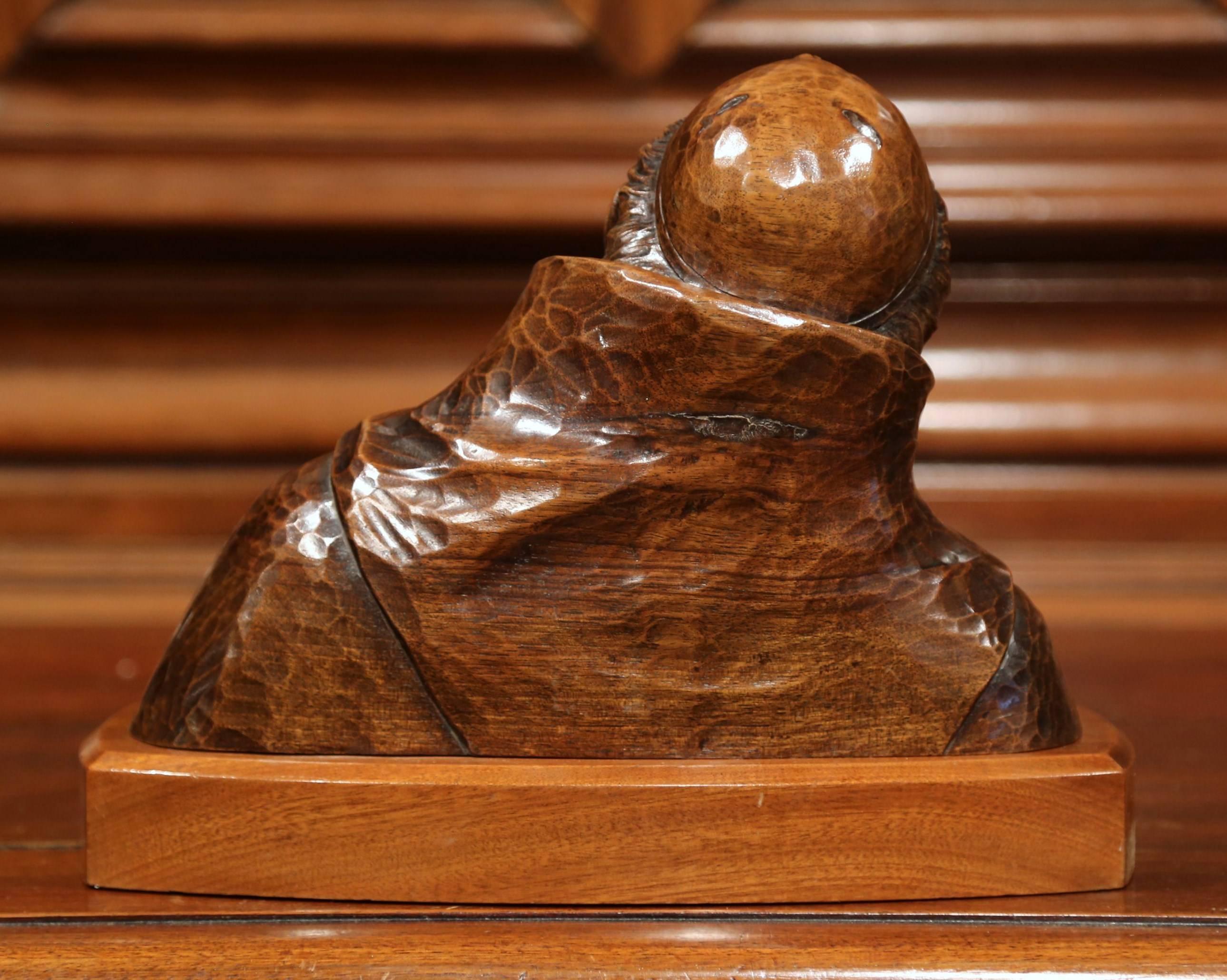 Mid-20th Century French Hand Carved Walnut Monk Bust in Cassock For Sale 5