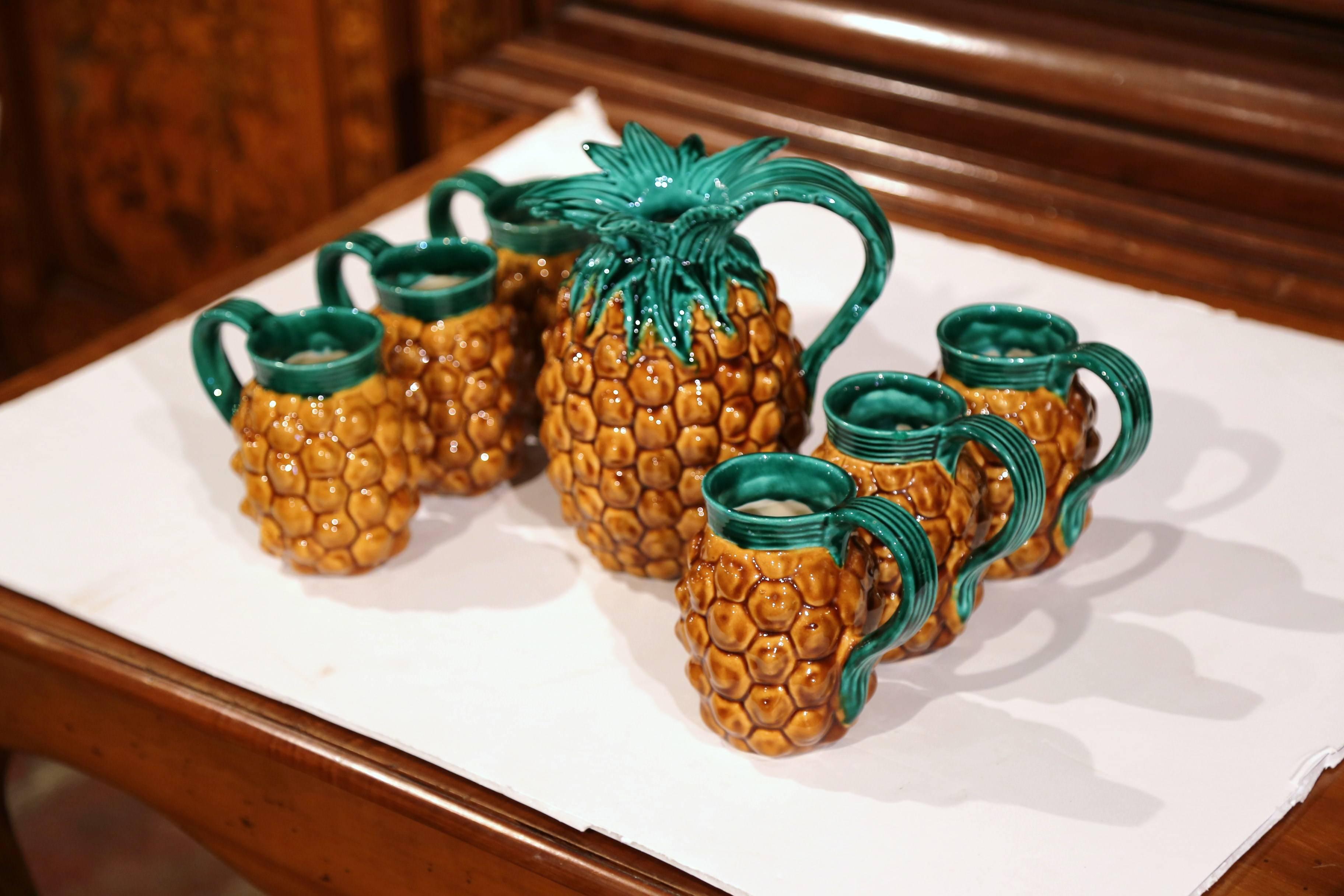 Mid-20th Century French Hand-Painted Barbotine Pineapple Bar Set from Vallauris In Excellent Condition In Dallas, TX