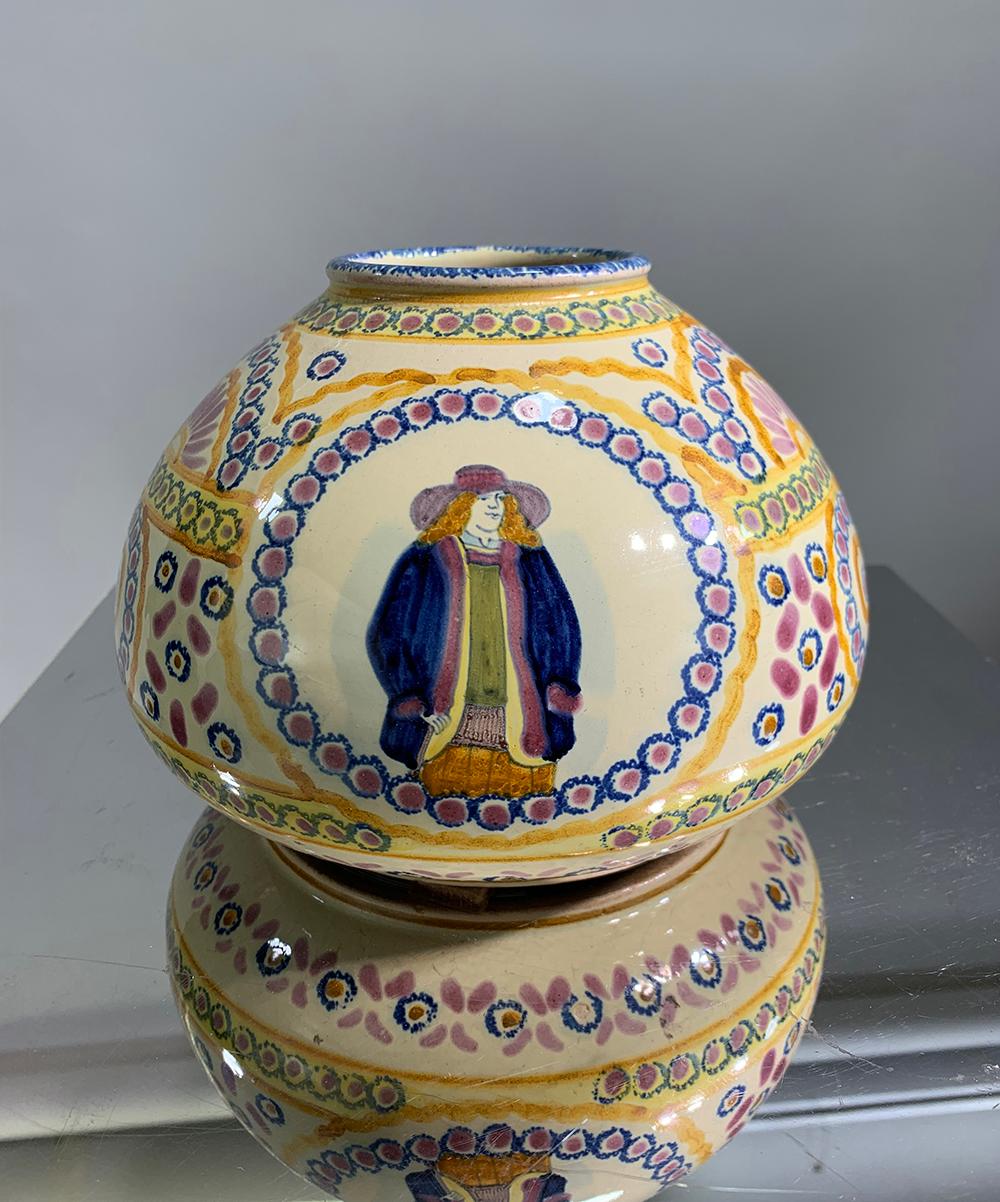 Mid-20th Century French Hand Painted Faience Vase Signed Henriot Quimper For Sale 4