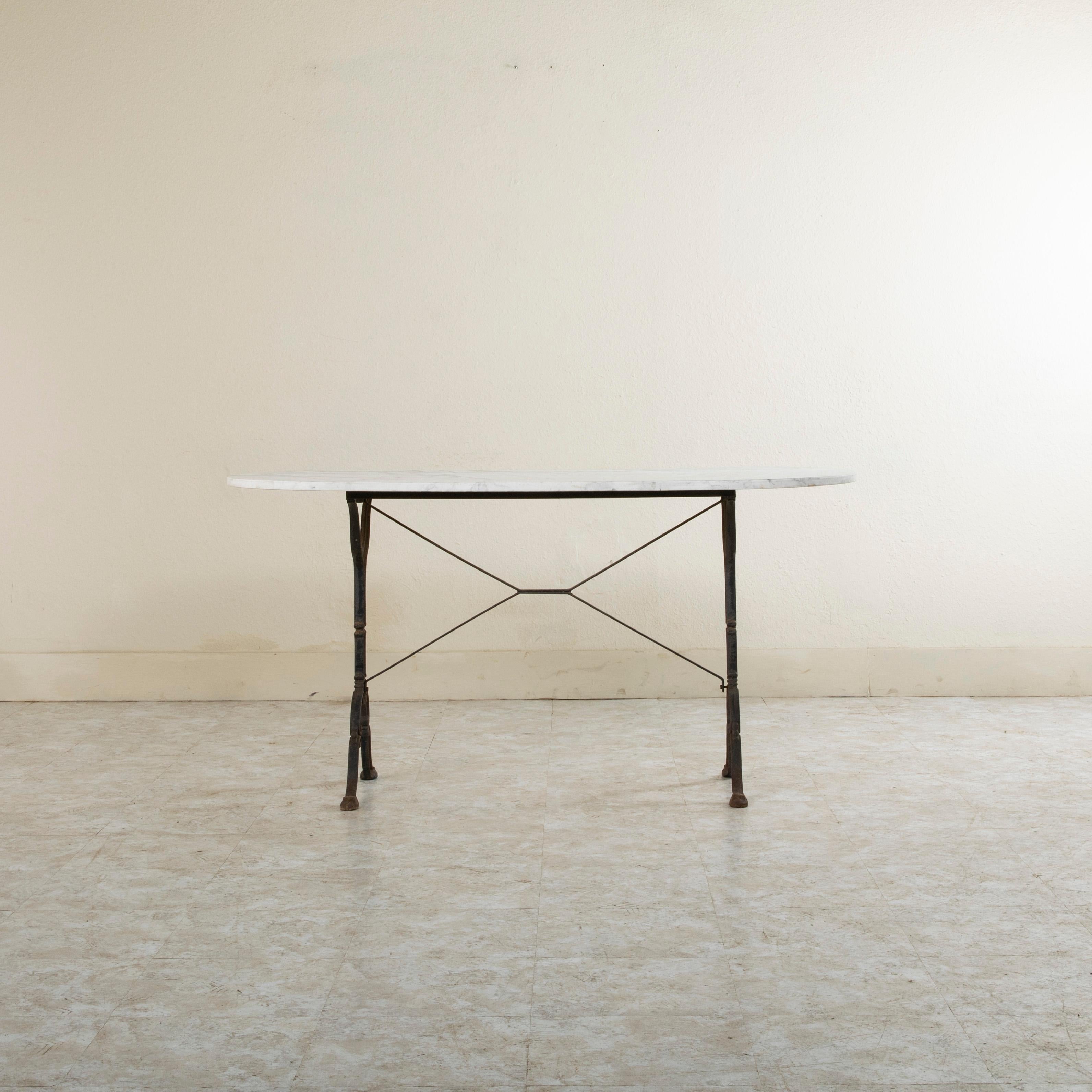 Mid 20th Century French Iron and Oval Marble Bistro Table, Cafe Table, 55