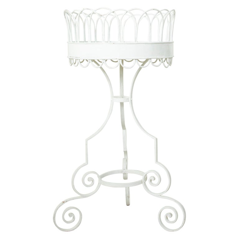 Mid-20th Century French Iron White Painted Plant Stand or Jardinière For Sale