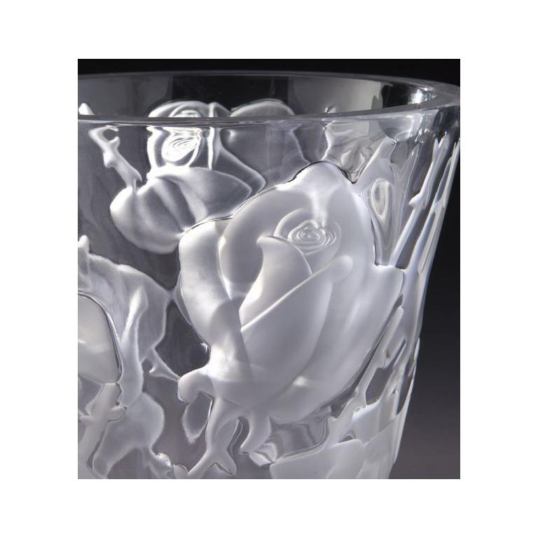 Mid-20th Century French Lalique Ispahan Crystal Vase with Etched & Frosted Roses 1