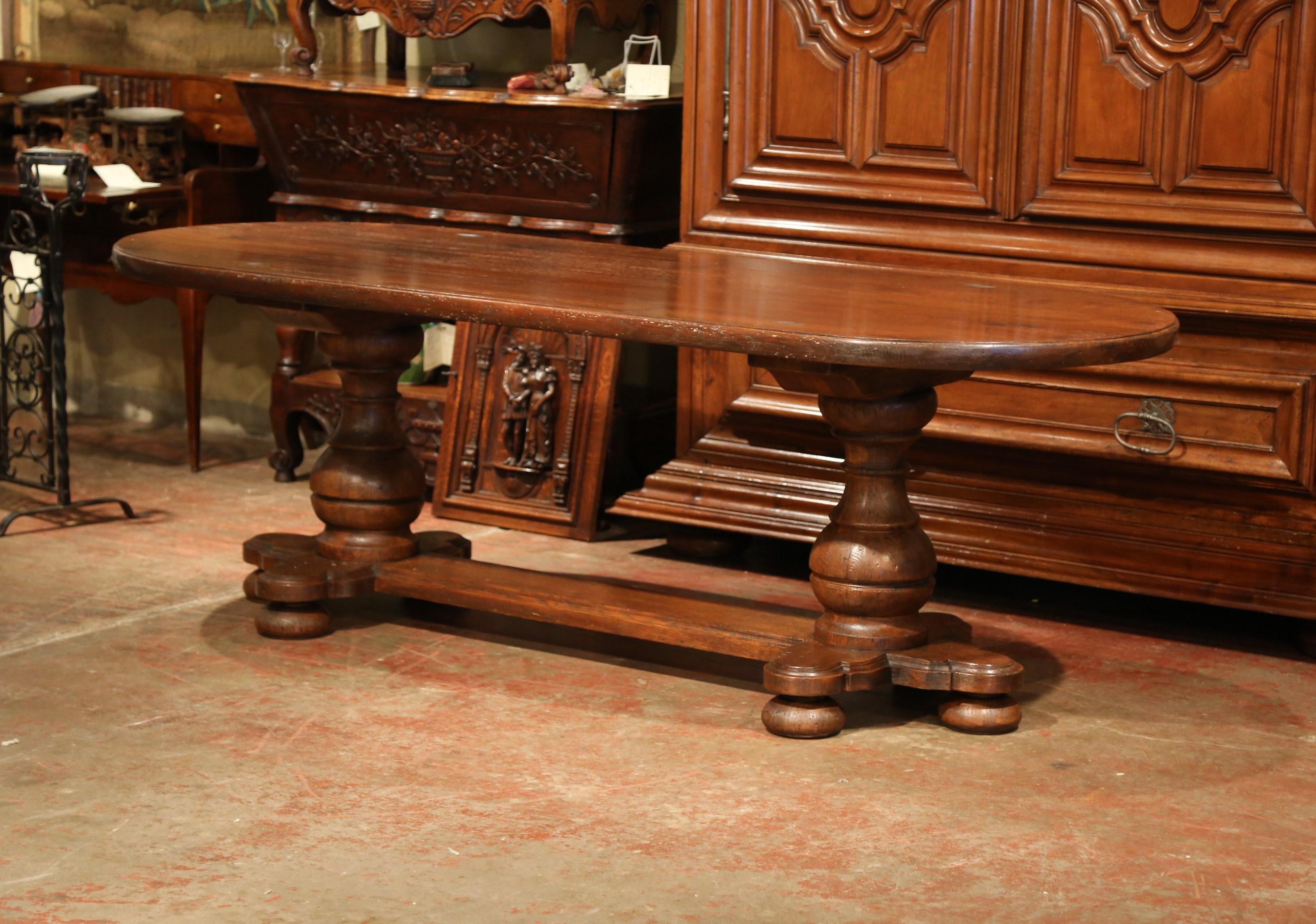 Mid-20th Century French Louis XIII Carved Oak Oval Farm Table with Stretcher In Excellent Condition In Dallas, TX
