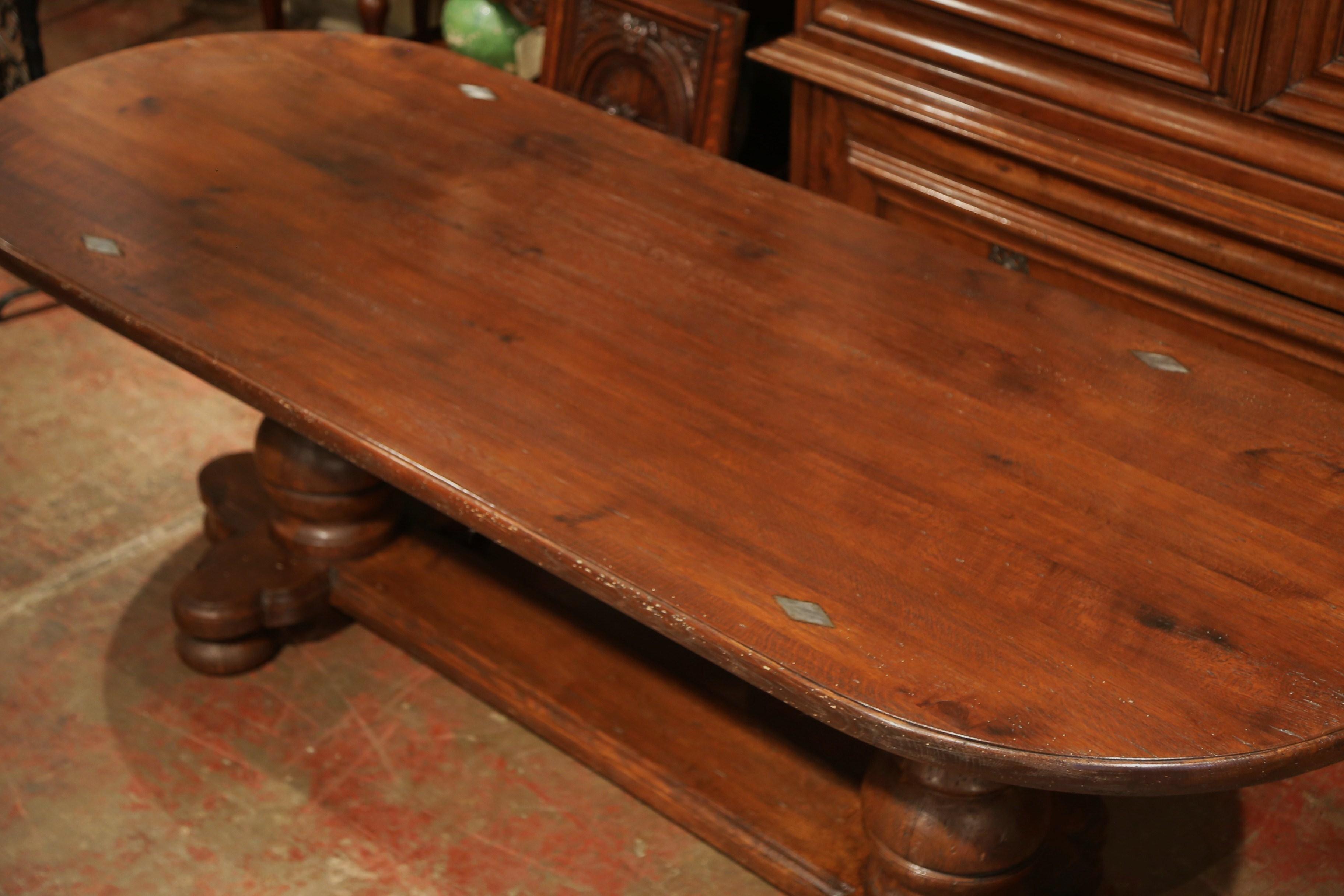 Mid-20th Century French Louis XIII Carved Oak Oval Farm Table with Stretcher 1